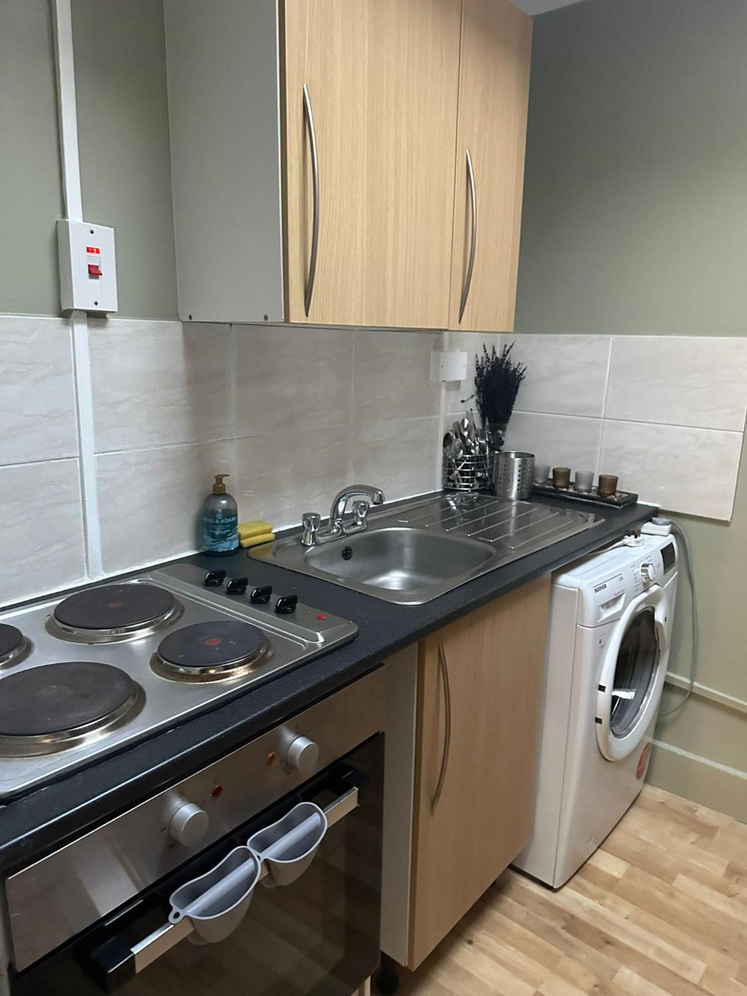 Caledonian 2-br Saver's Flat * Londres