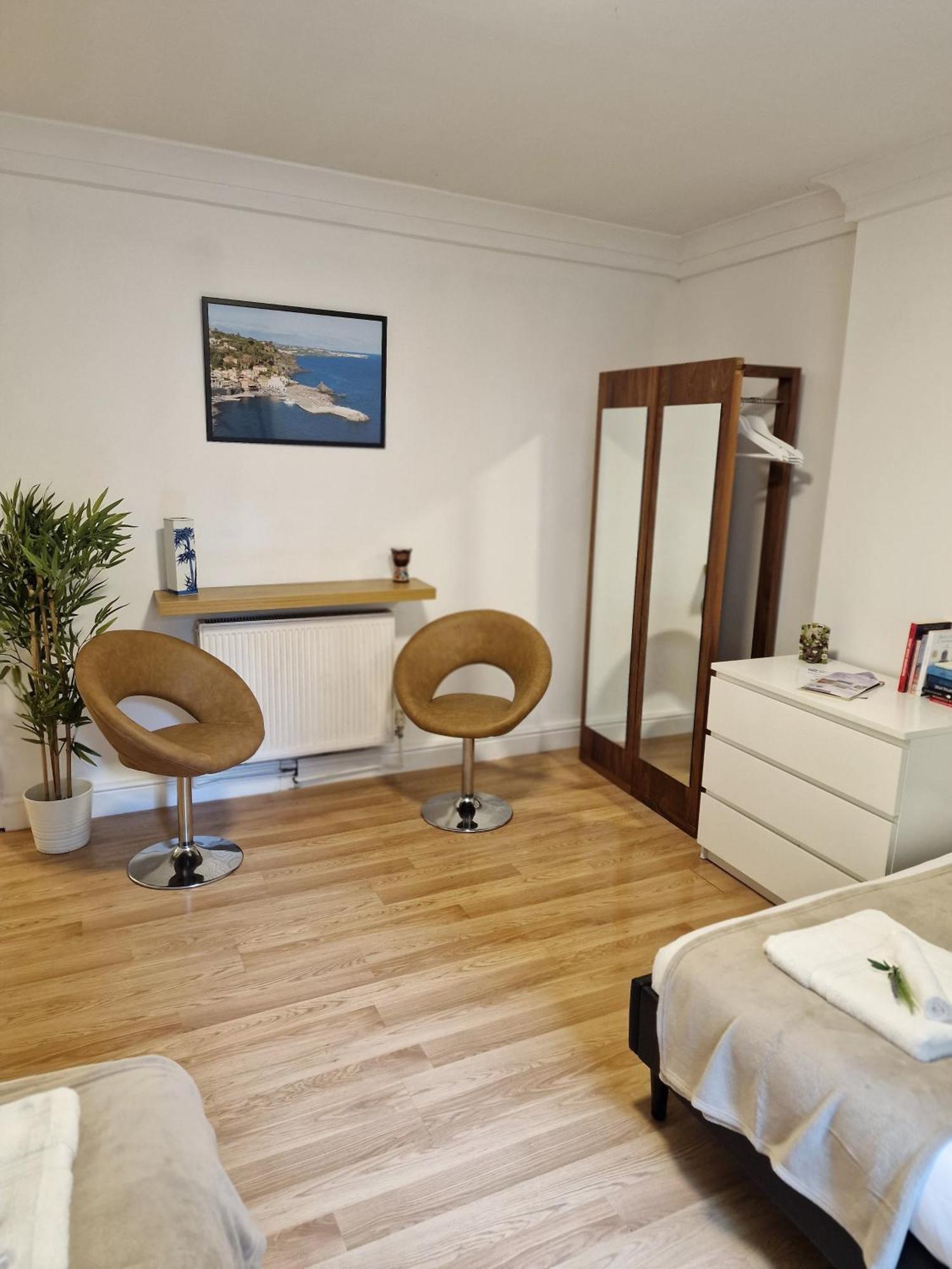 Charming 2 Bedrooms Flat For 6 In King's Cross * Londres