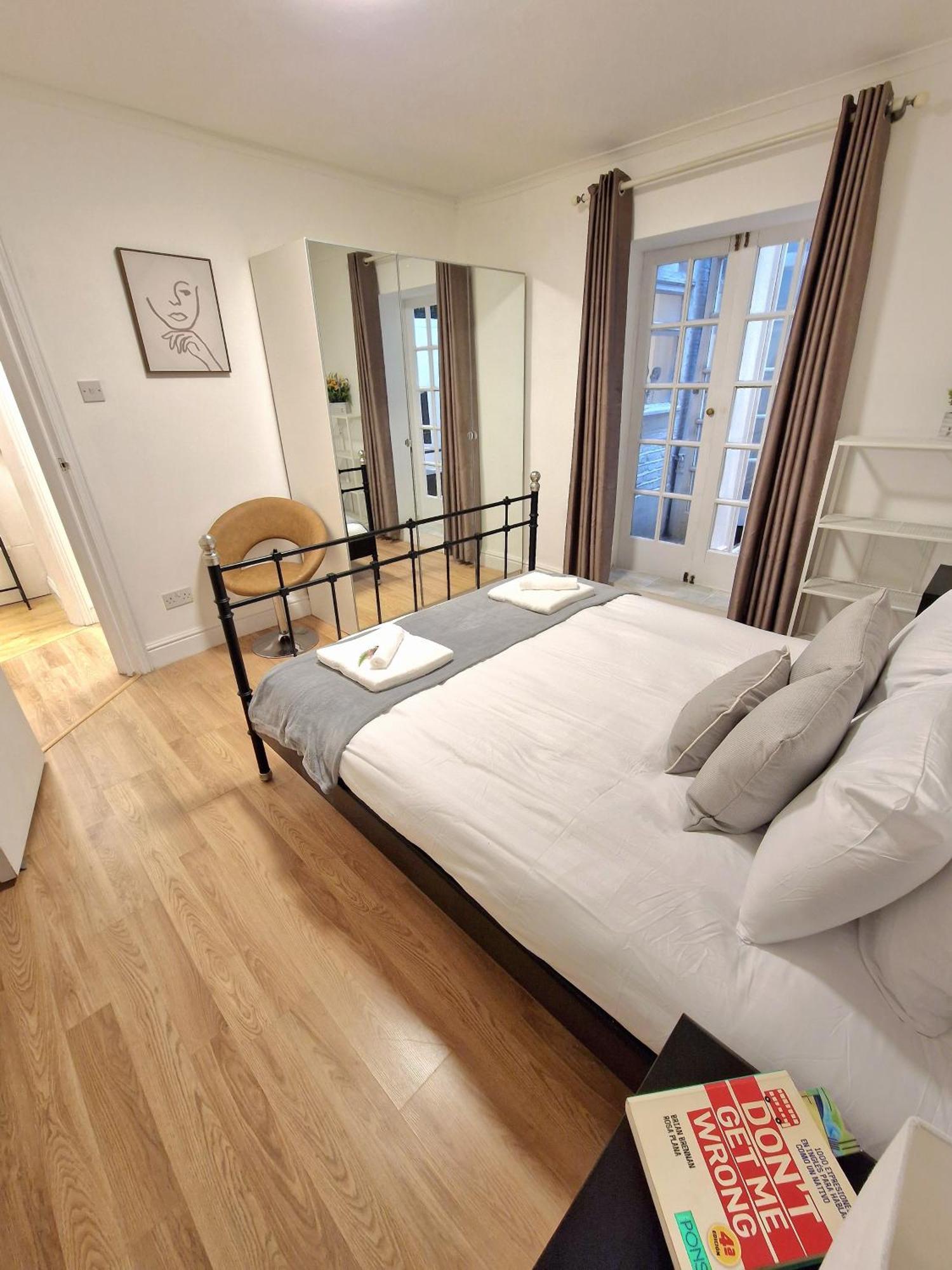 Charming 2 Bedrooms Flat For 6 In King's Cross
