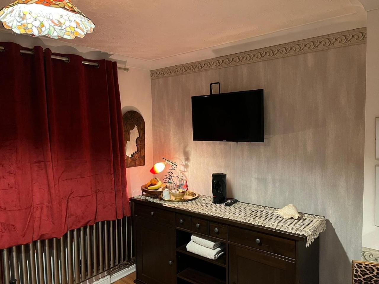 Habitación en casa particular Lovely Double Bedroom In Rotherhithe Londres