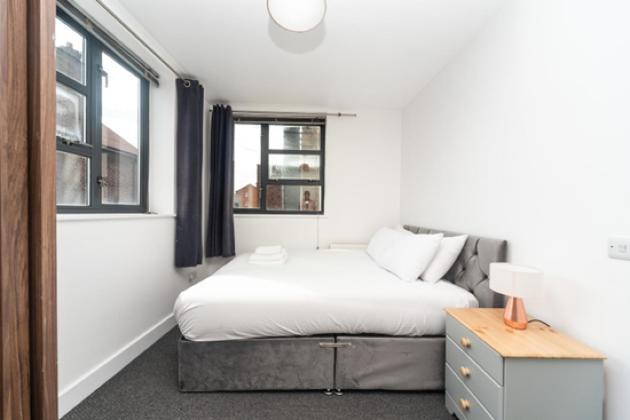 Bright & Modern 2-bed In Vibrant East Apartamento