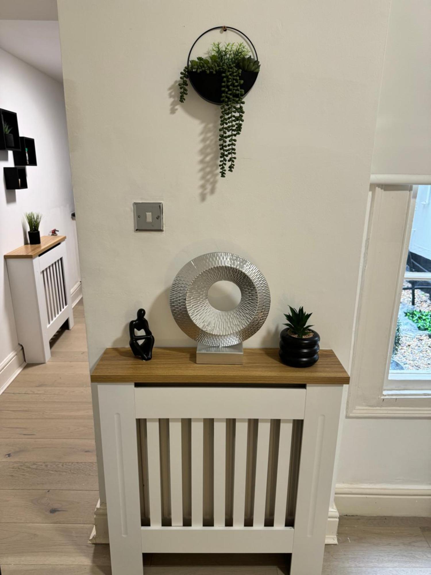 Stunning Refurbished With A Private Courtyard To Enjoy! Apartment London