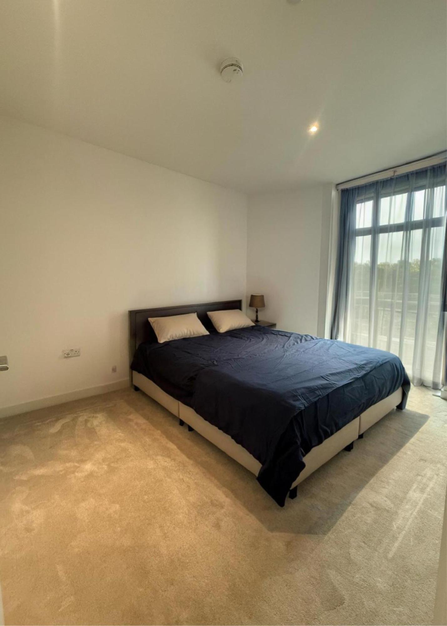 Appartement River View Balcony Spacious 1 Bed Xl Sofa & Tv *