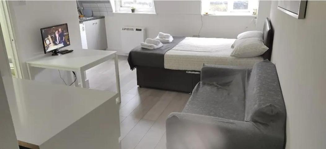 Appartement Studio By Hyde Park - 20