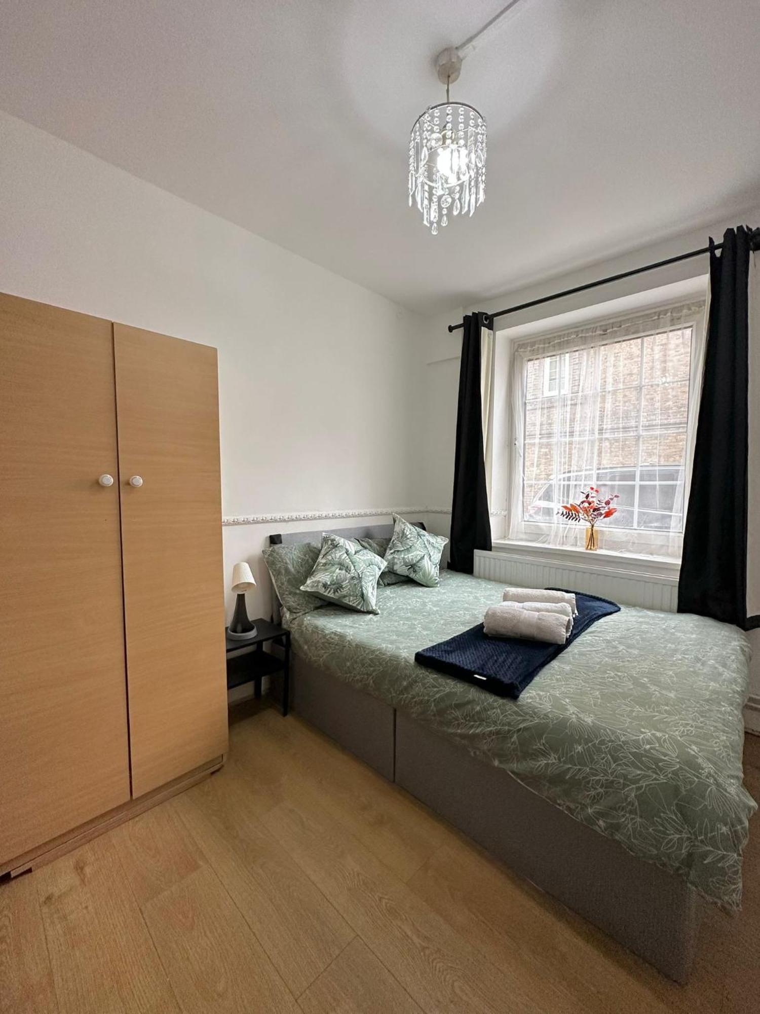 Lovely Spacious 2 Bedroom Flat In Bethnal Green, 3mins Away From Station Appartement