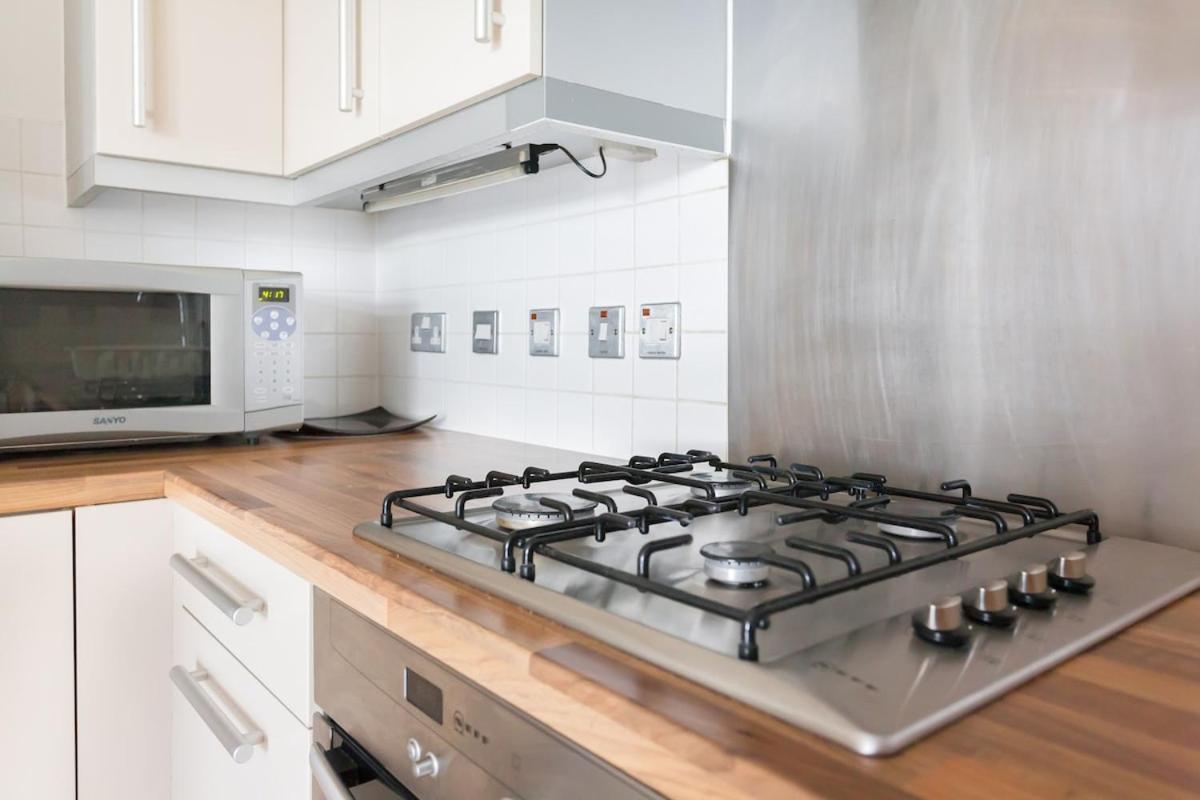 Cozy 2 Bedroom Near Tower Bridge Londres