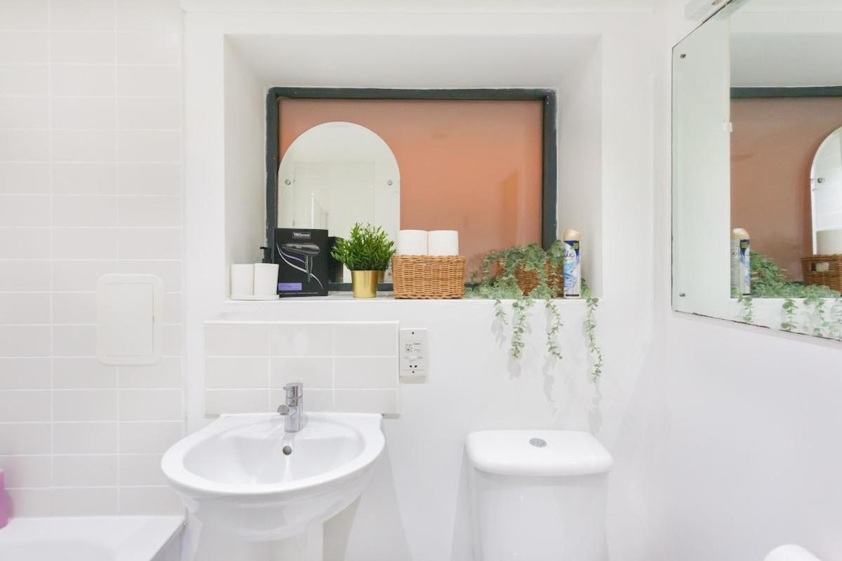 Appartement Cozy 2 Bedroom Near Tower Bridge *