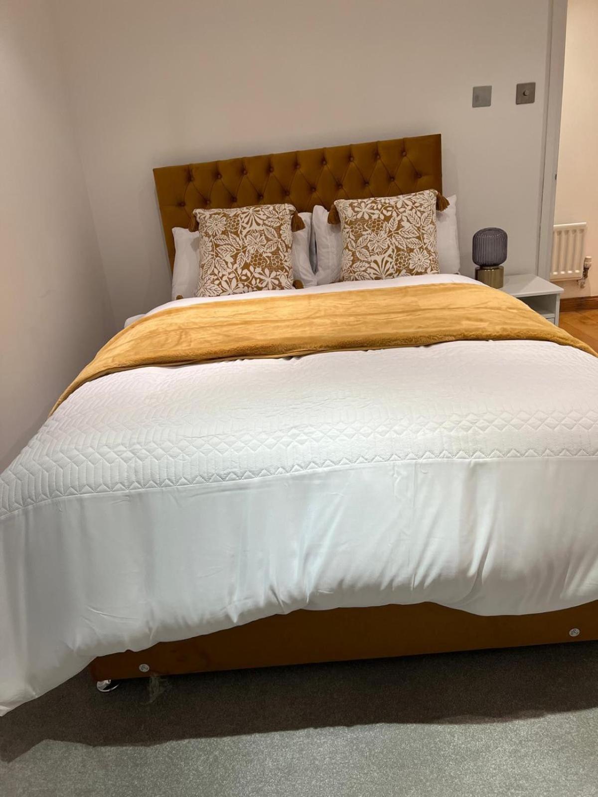 Appartement Luxurious 2 Bedroom Flat Britannia Village *