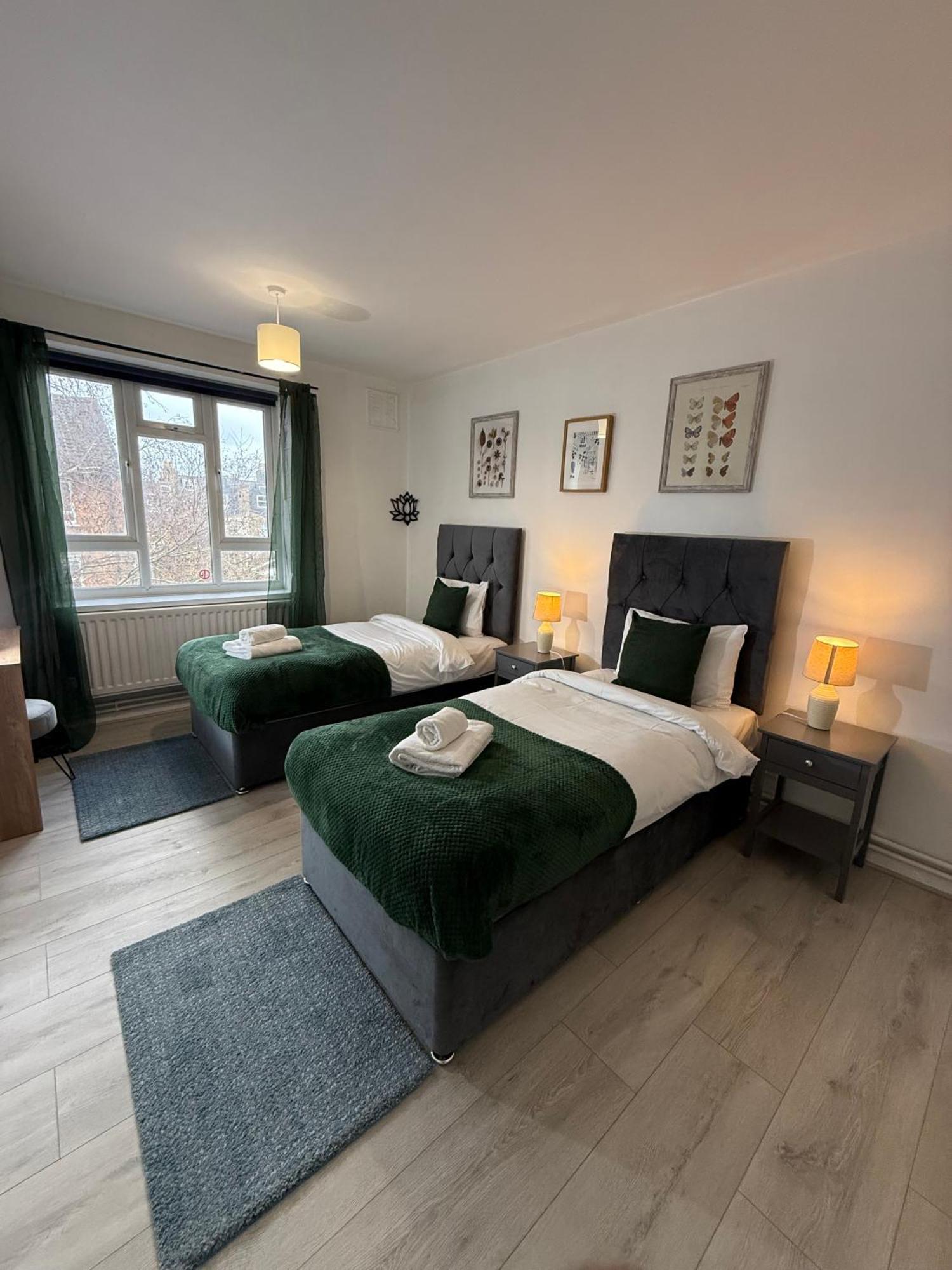 3 Bedroom Flat In Wandsworth Appartement *