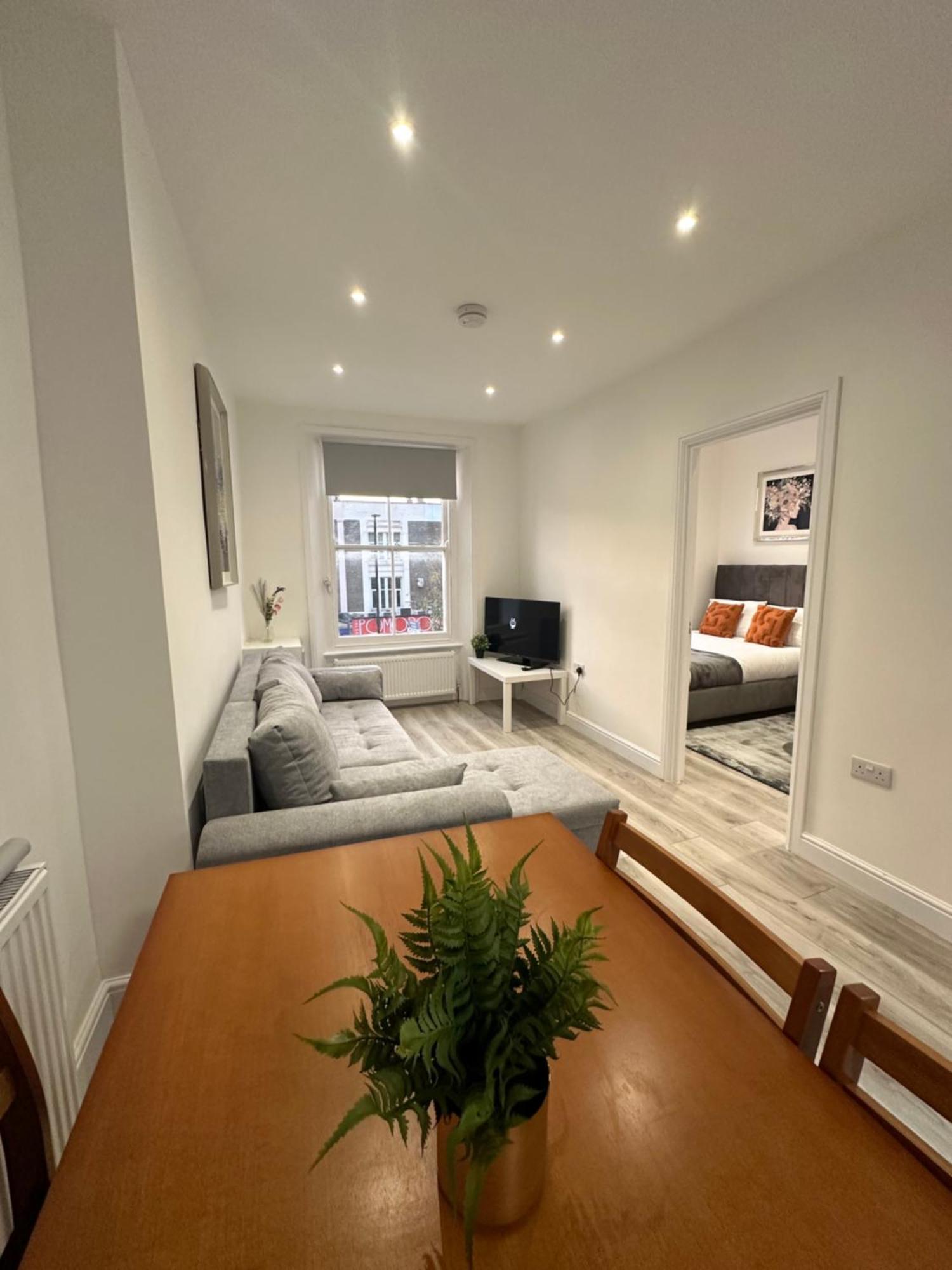 Appartement Stunning Newly Refurbished 1 Bed In Kings Cross, St Pancras!320 Londen
