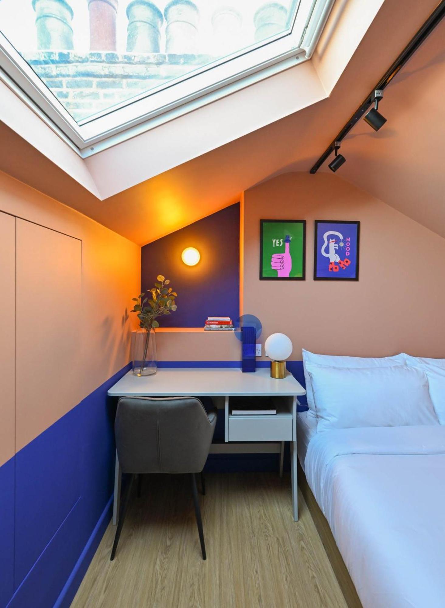 Funky Ensuite Loft Close To Angel & Shoreditch