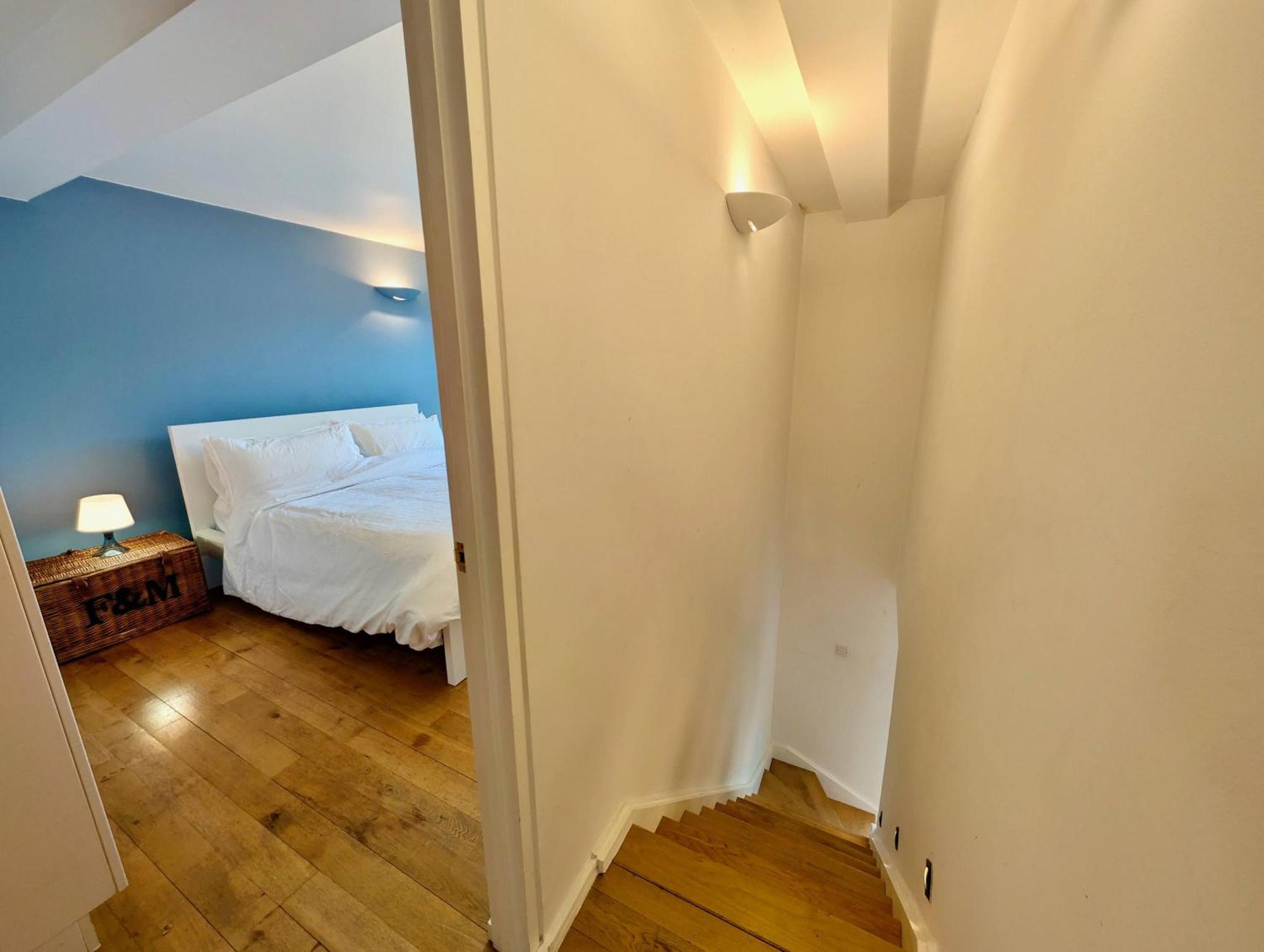 Charming Flat Close To * Londres
