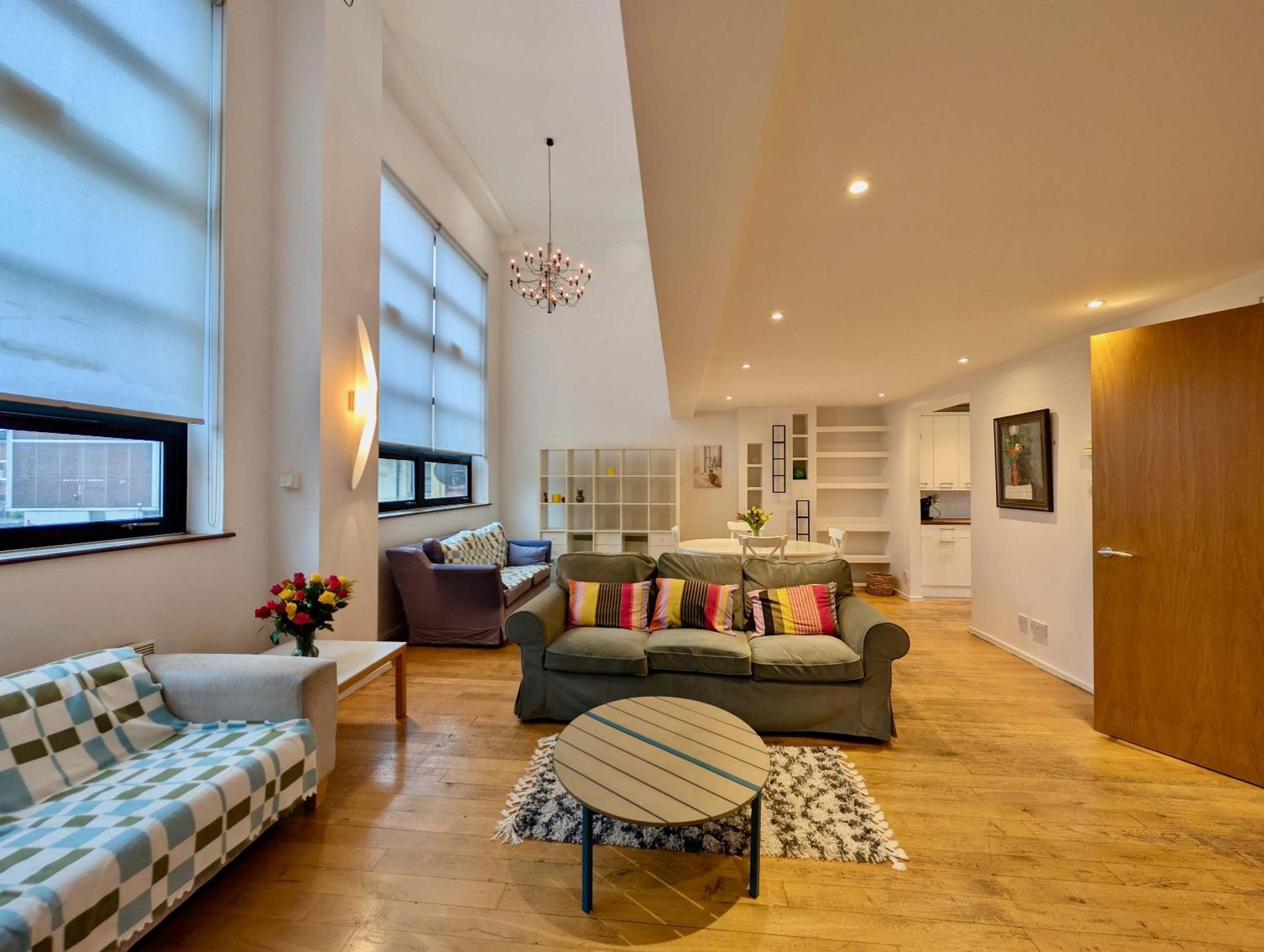 Charming Flat Close To Londres
