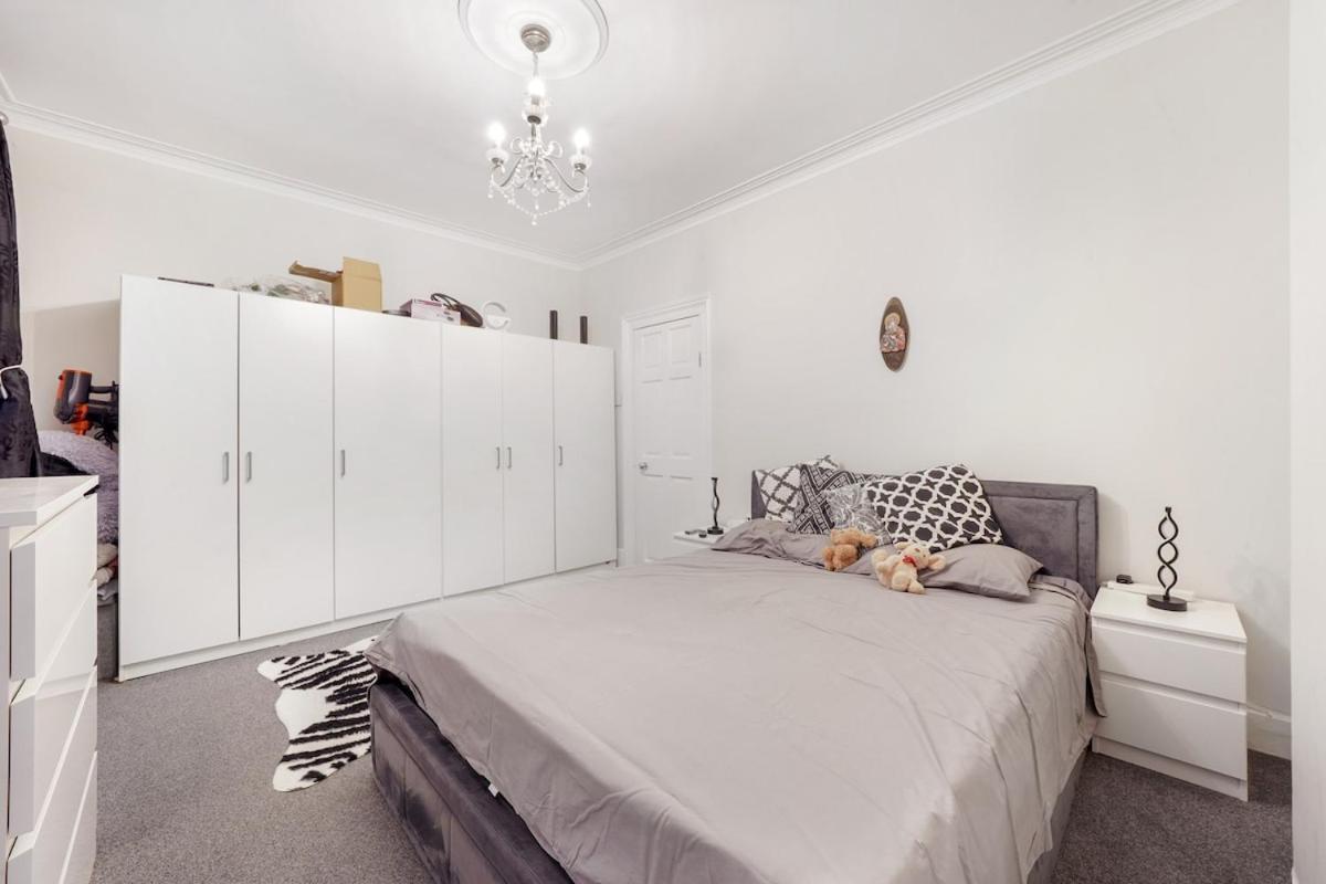 Сasa de vacaciones House In Great Location Londres