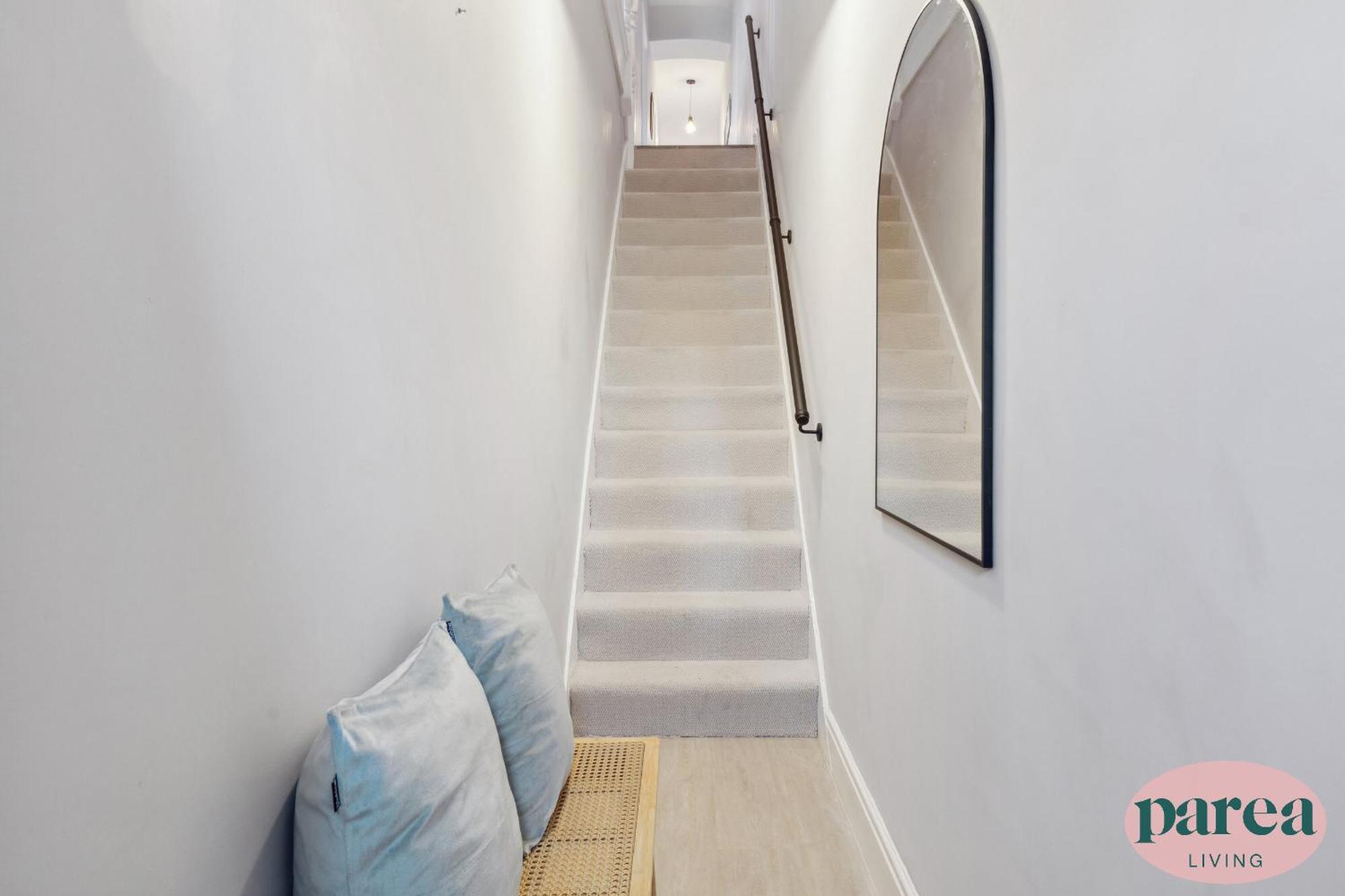 Parea Living - Charming Leyton Cozy East Retreat Appartement *