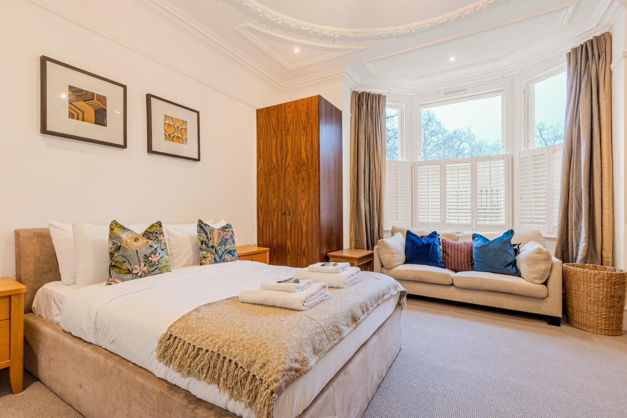 Charming 2br Flat W Garden, 10min Clapham South St Appartement Londres