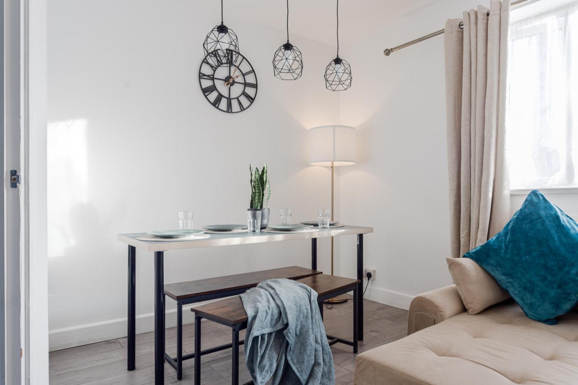 3 Bedroom Flat In Greater