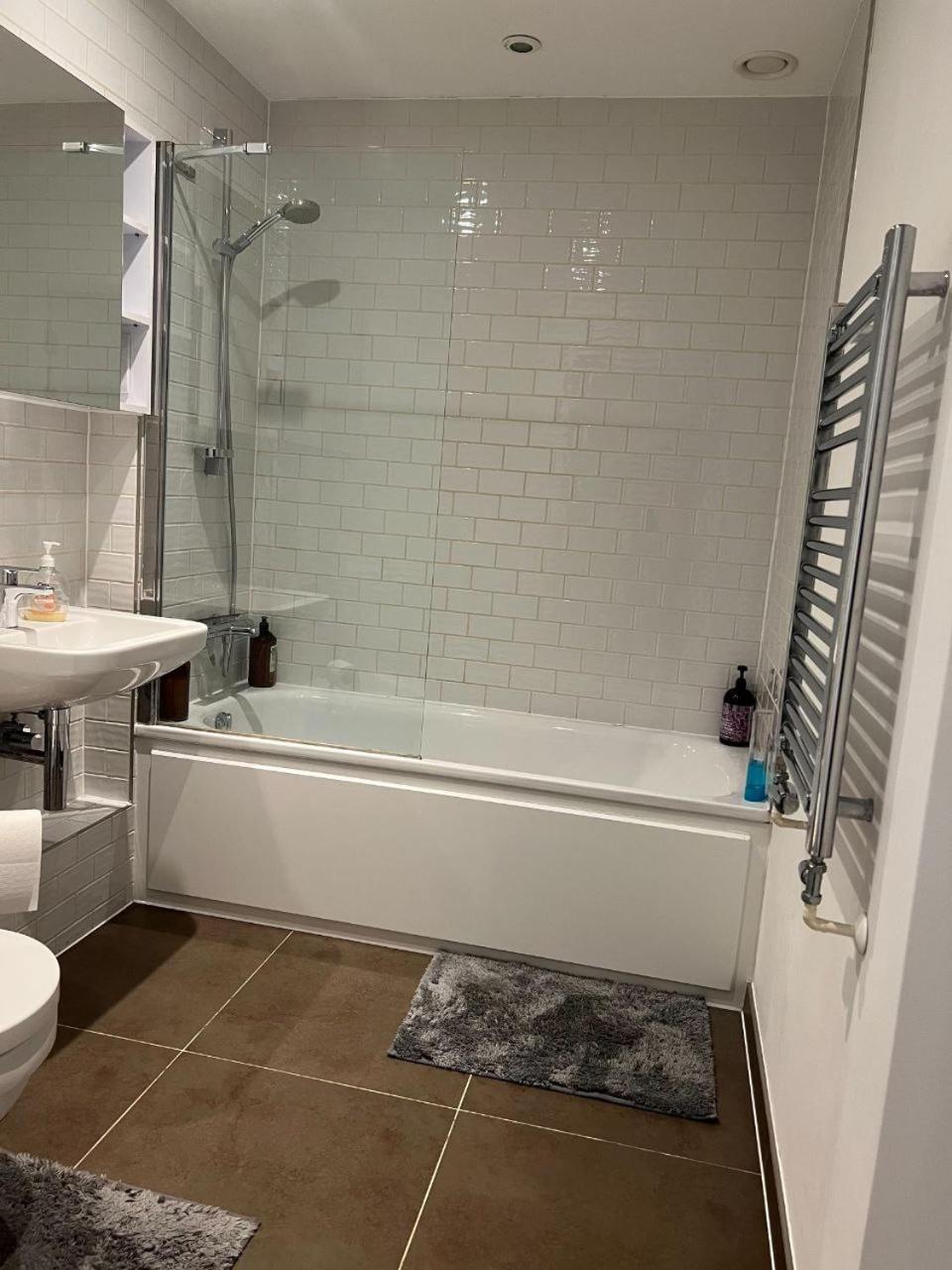 Modern Hi-rse 1bedroom Apartamento Londres