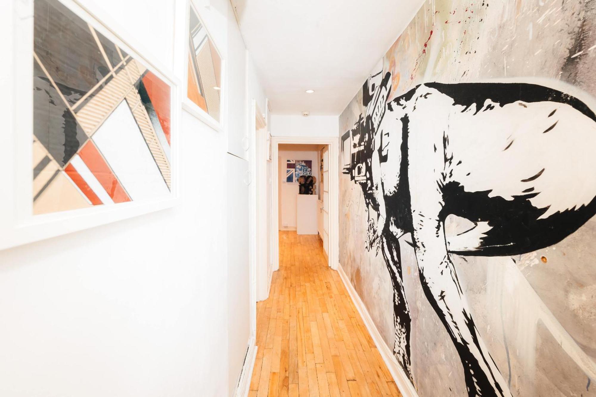 2 Bed Portobello Rd - Moments From Tube! London
