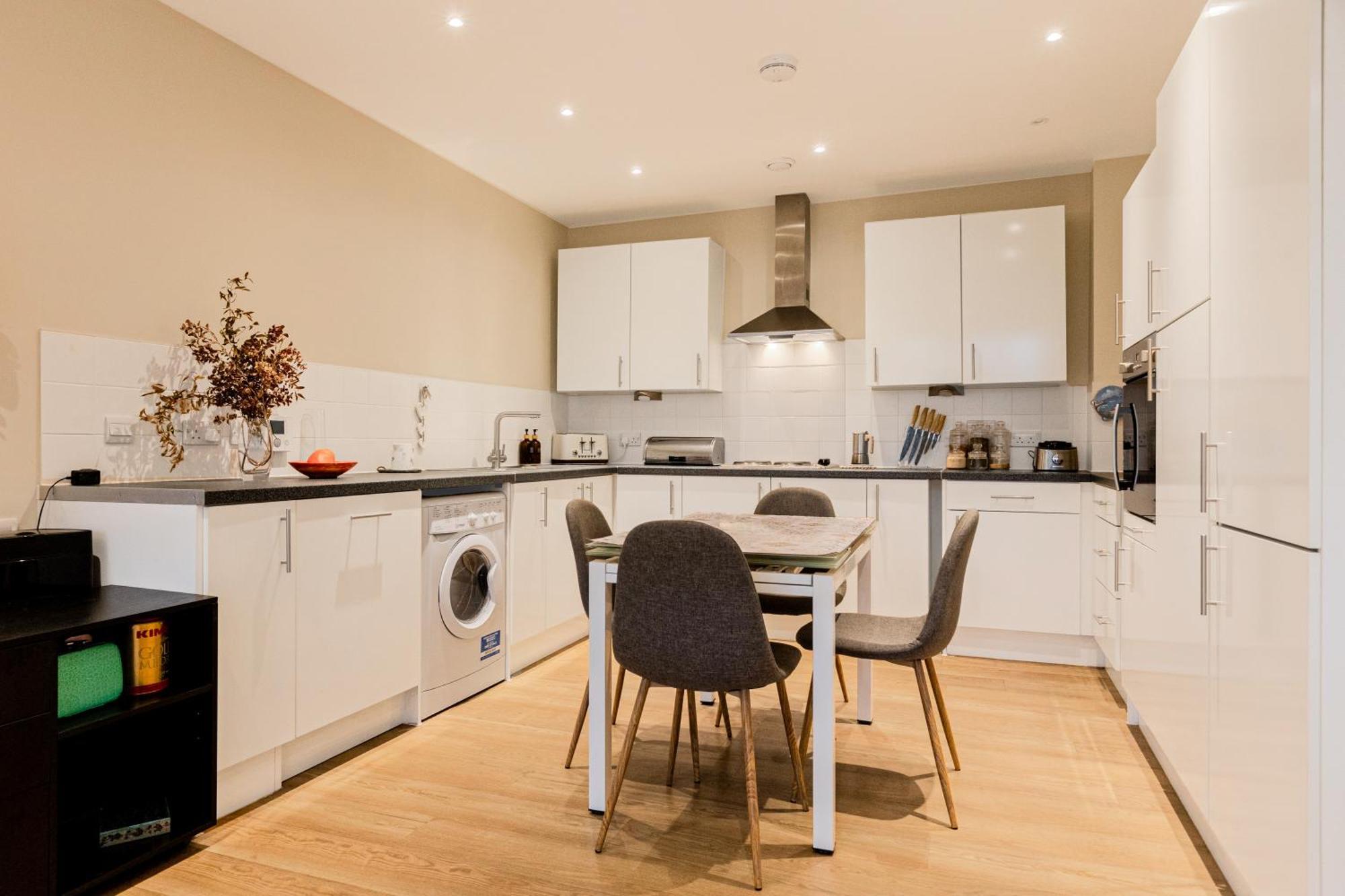 Appartement 1br Flat W Balcony, 10min Elephant&castle Londres