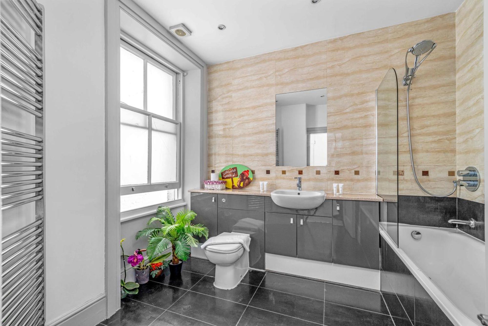 Brilliant 6 Bed Flat In * Londen