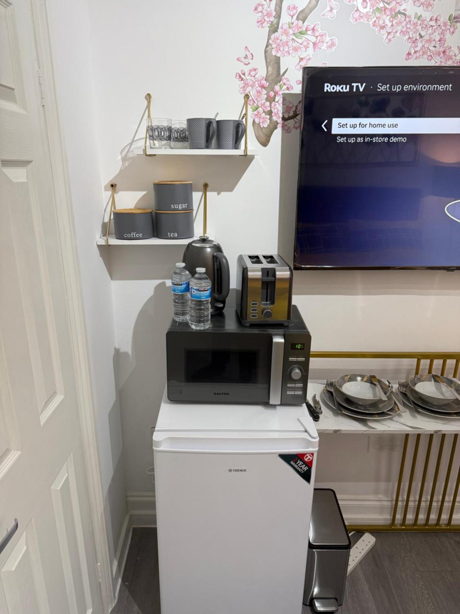 Luxury In Victoria, 7 Minutes Walk To Victoria Station, 7 Londres