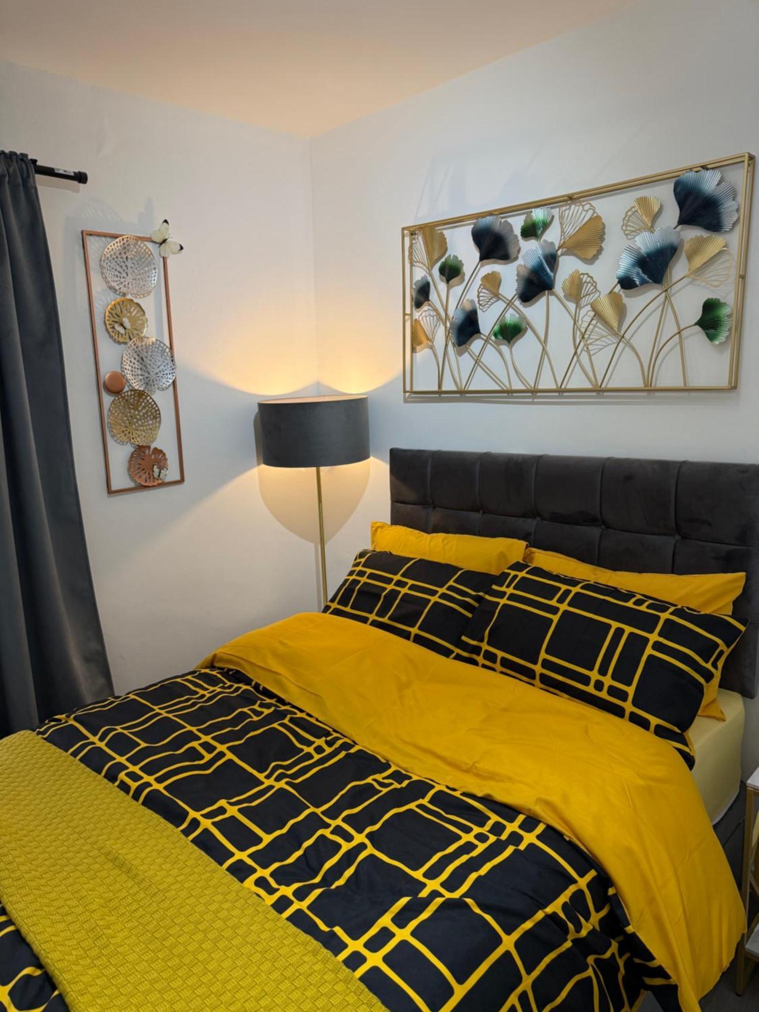 Luxury In Victoria, 7 Minutes Walk To Victoria Station, 7 Hospedagem domiciliar Londres
