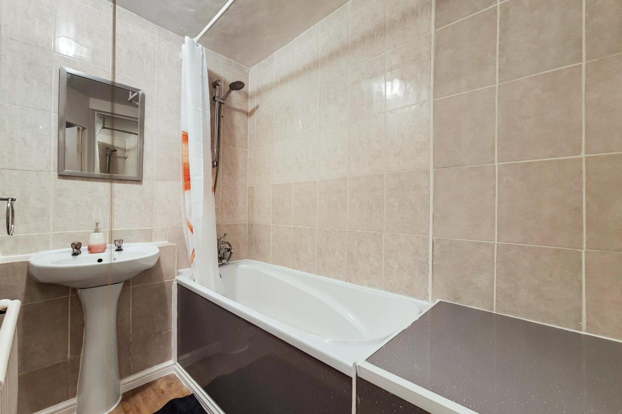 Regent's Park Apartment *