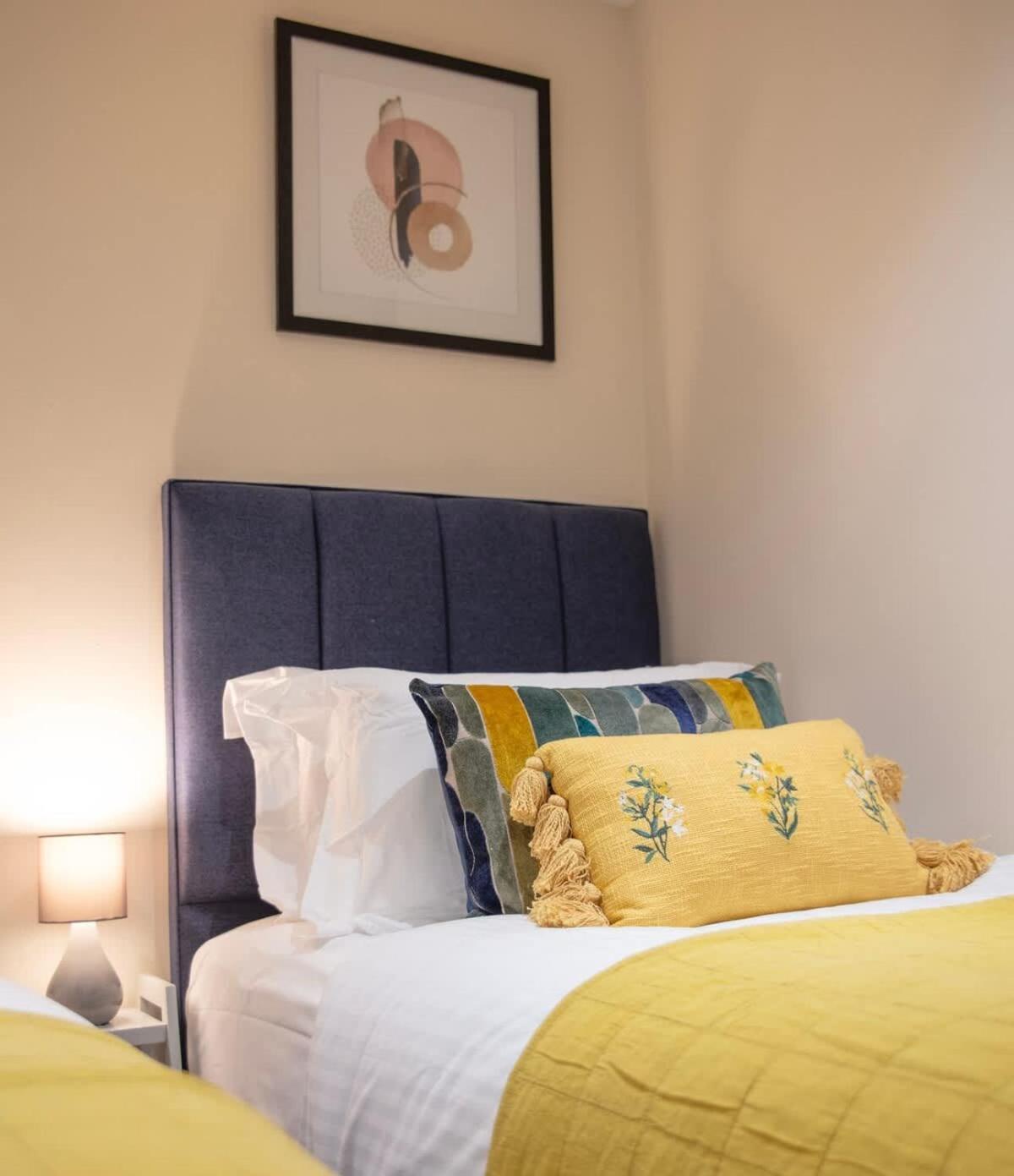 Westminster Two Bed One Bath Sleeps 5 Londres