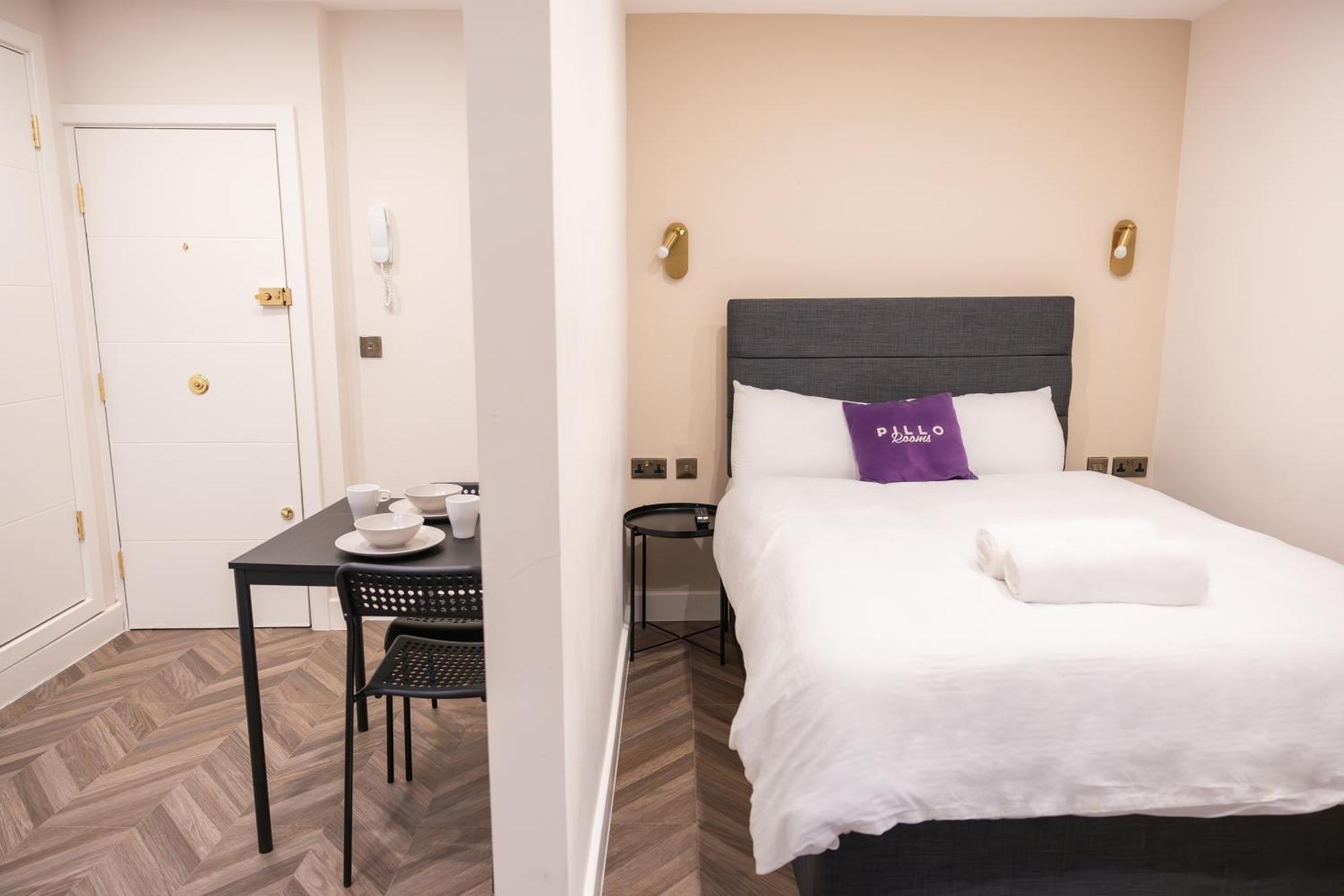 Pillo - Chelsea Apart-hotel *