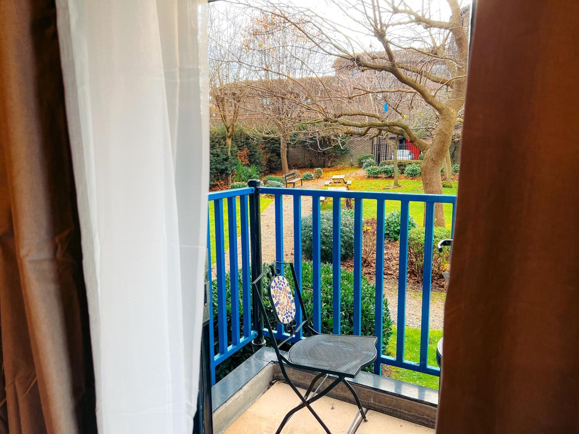 Private Garden Canary Wharf East * Londres