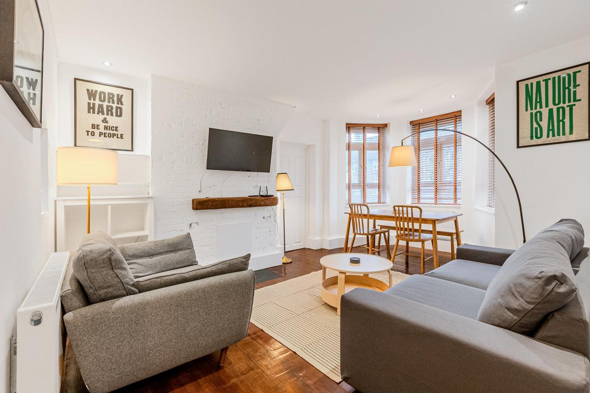 Appartement Lovely 3br Flat W Parking, 10min Homerton Station Londres