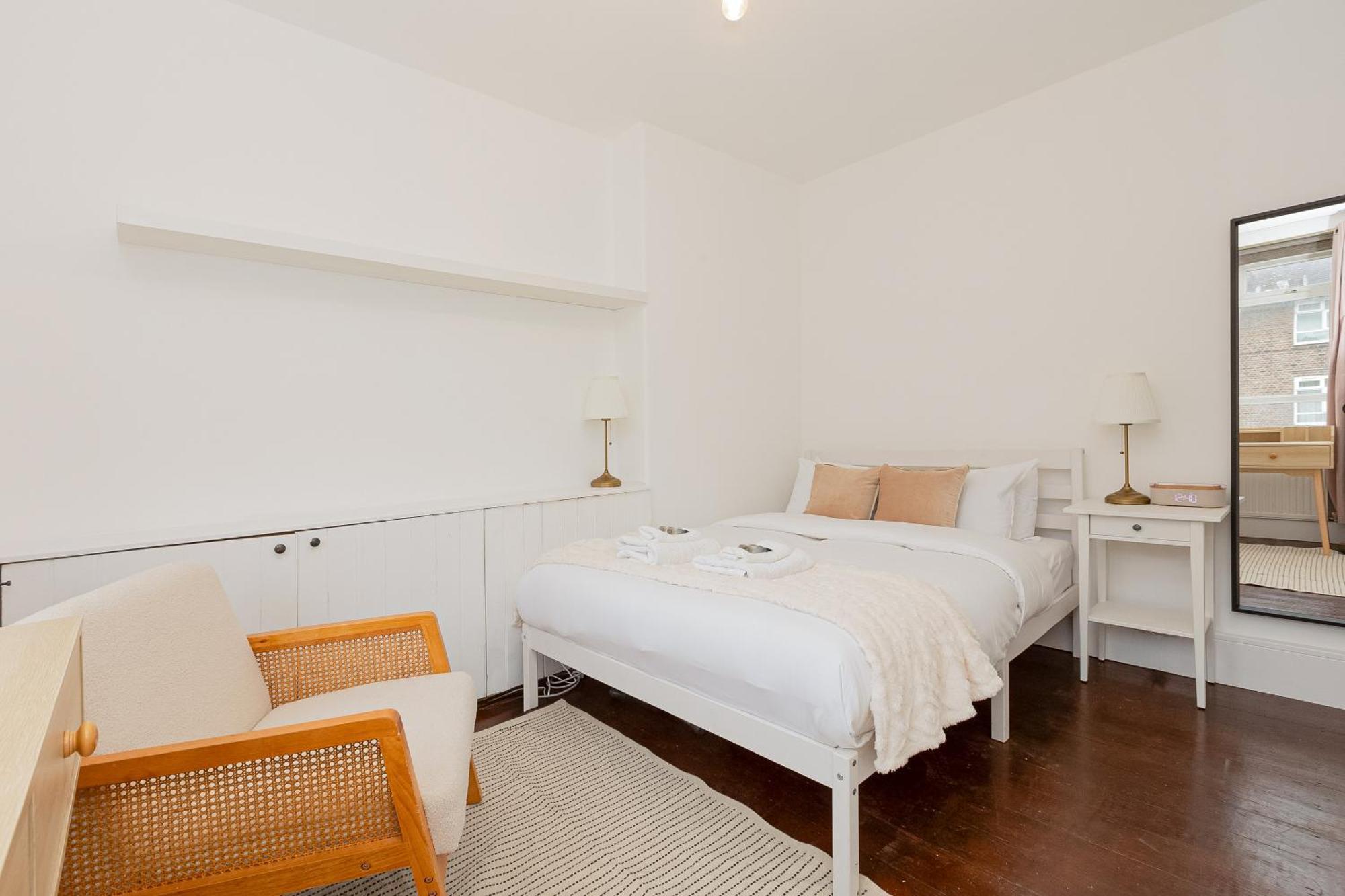 Lovely 3br Flat W Parking, 10min Homerton Station