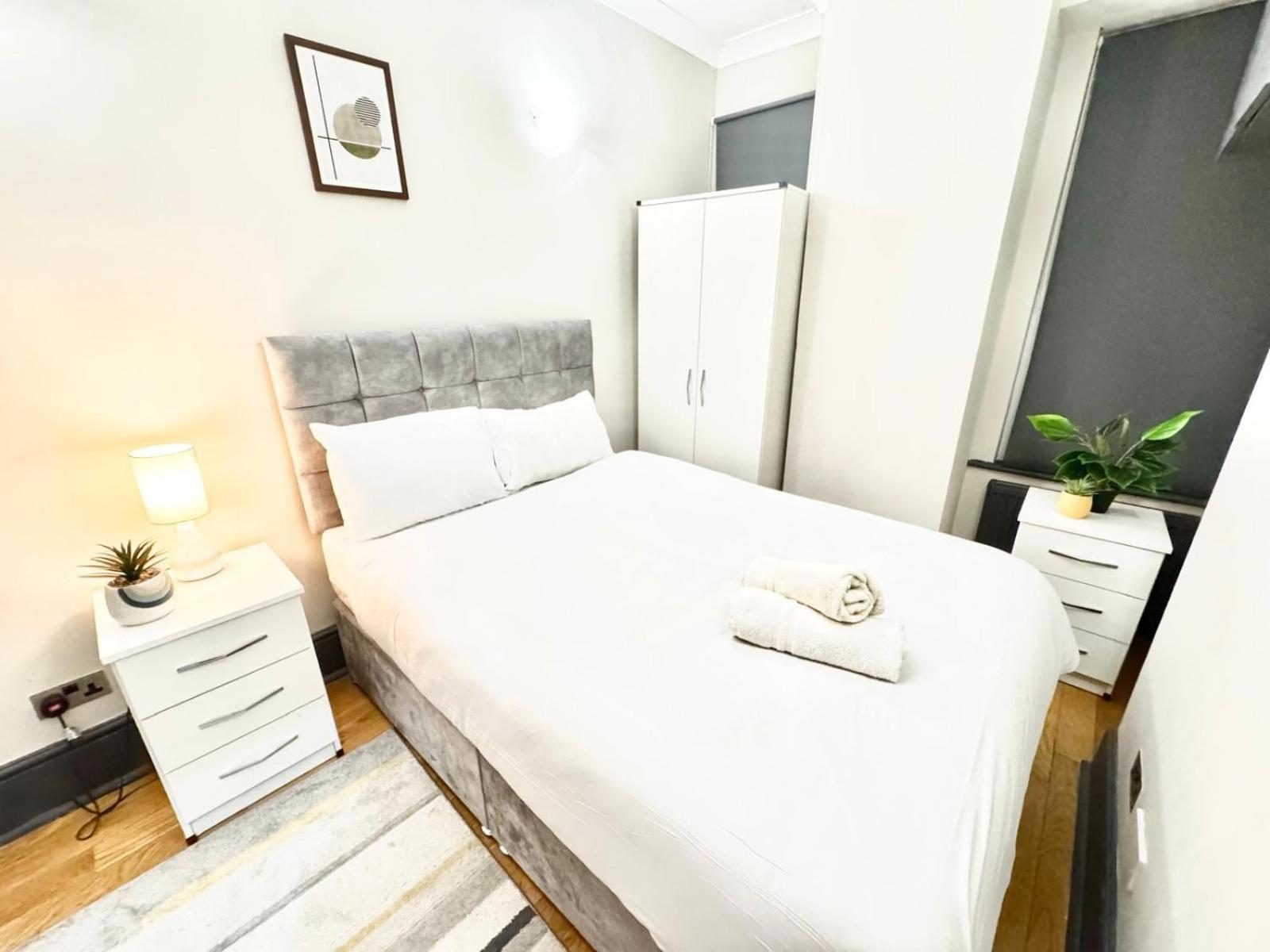 Beautiful Family Near Edgware Road Station * Londres