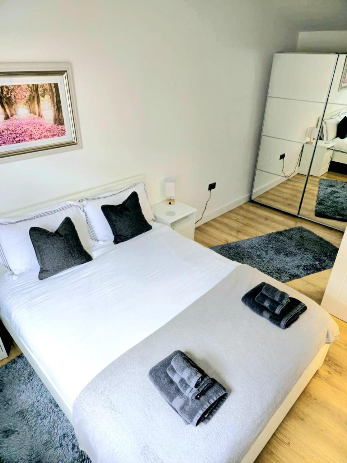 Luxury Hampstead Mews House, Close To Centre Hébergement de vacances Londres