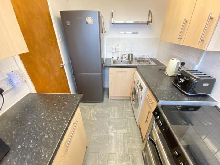 1 Bedroom In Woolwich With Free Parking Appartement Londen