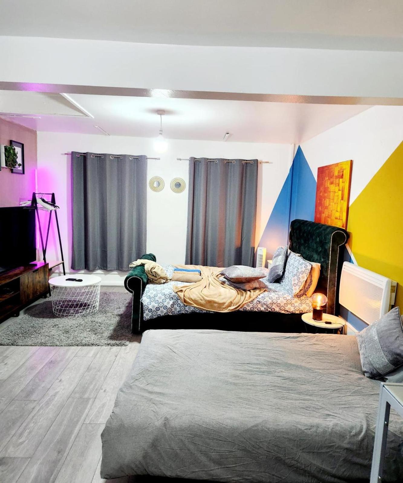 New Deluxe Apt-2 Londres