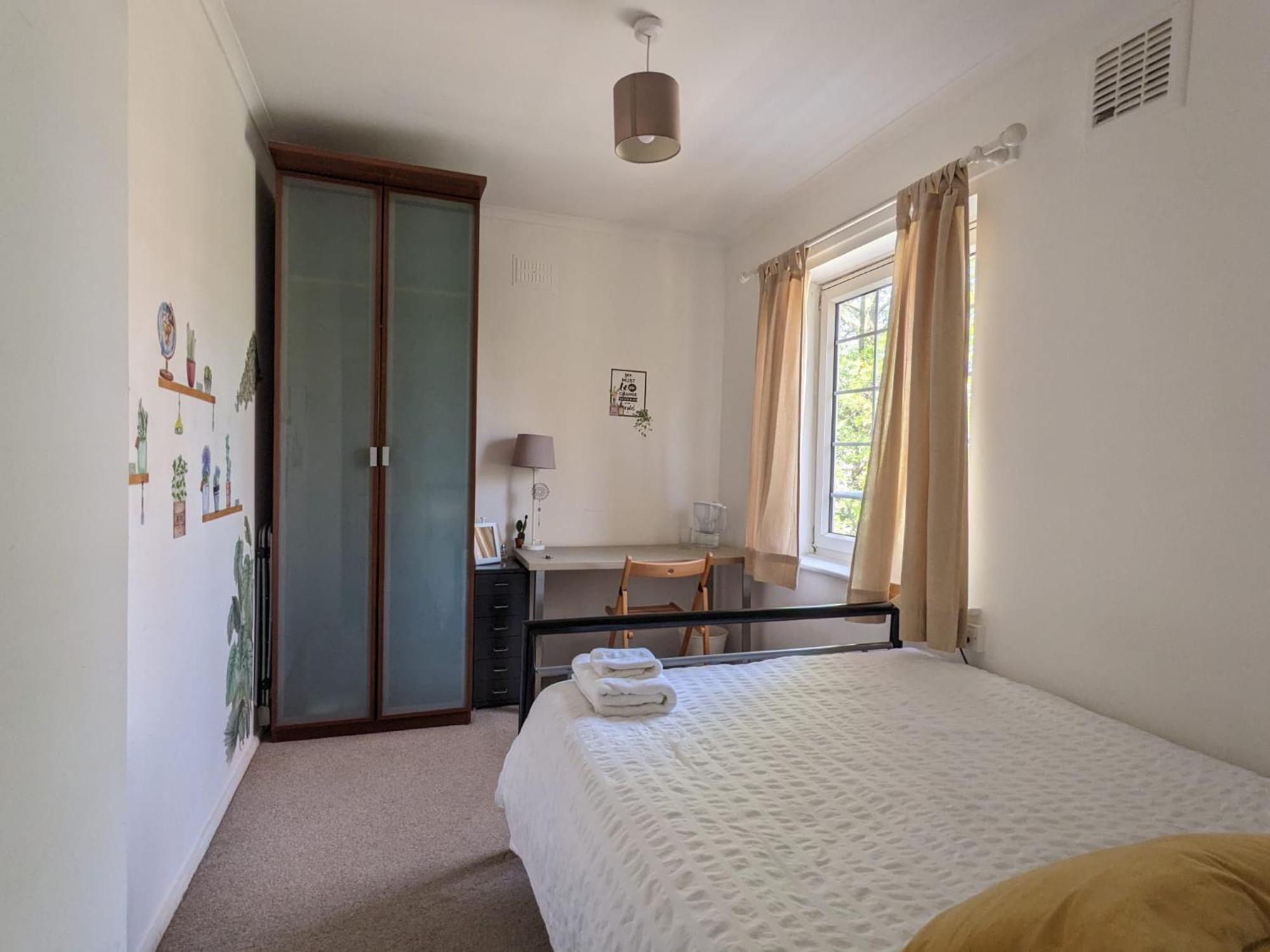 Stunning Large Double Bed Séjour chez l'habitant *
