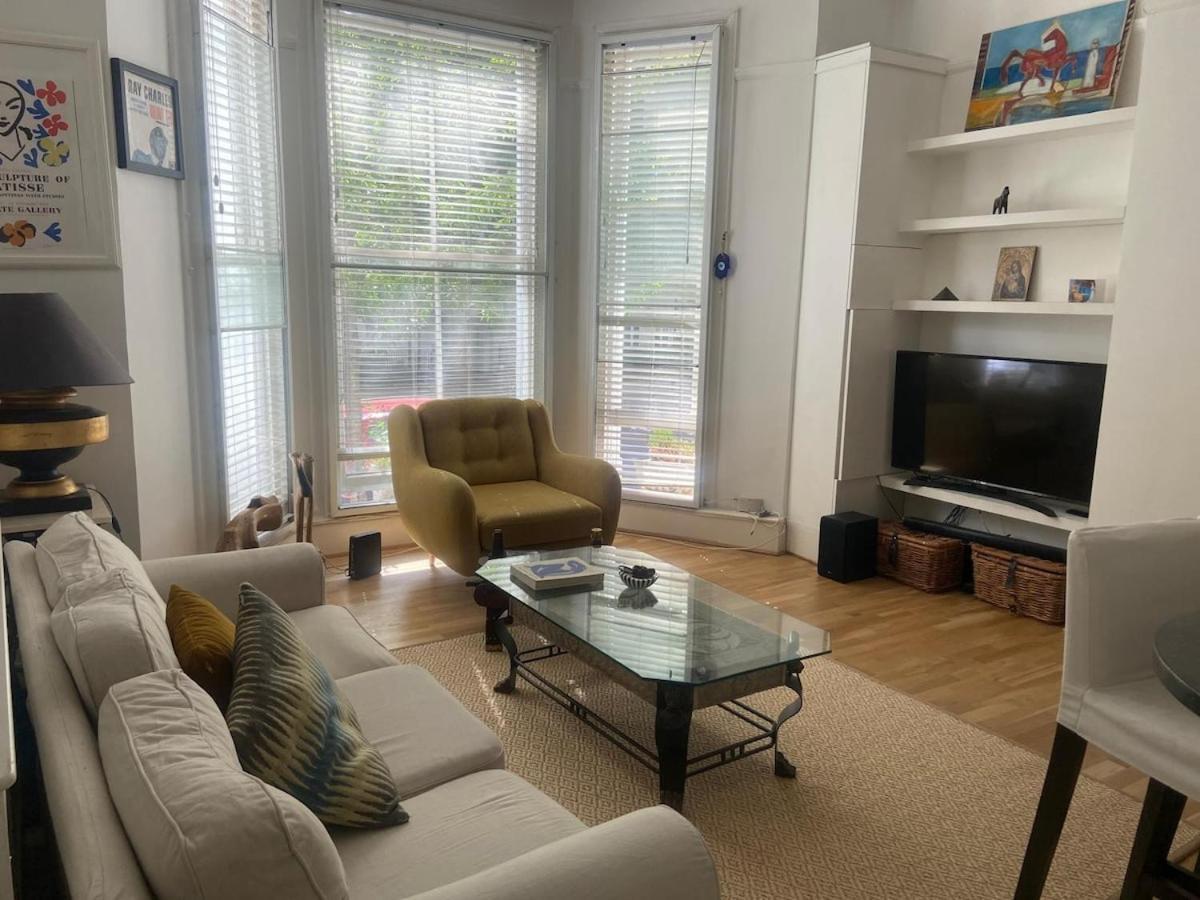 Appartement Beautiful Two Bedroom Flat In Kensington