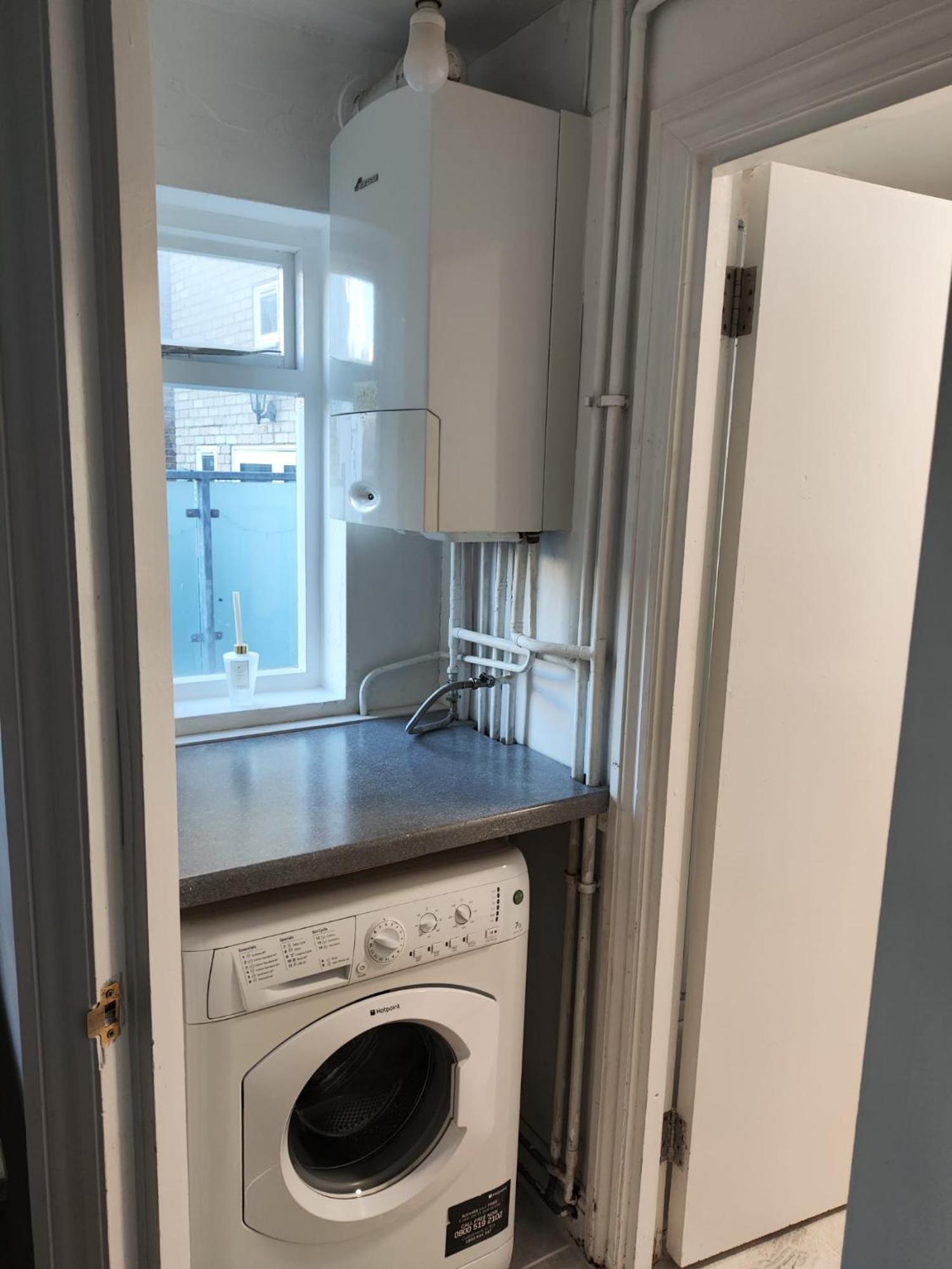 2-br In London, Ideal Location! Apartamento