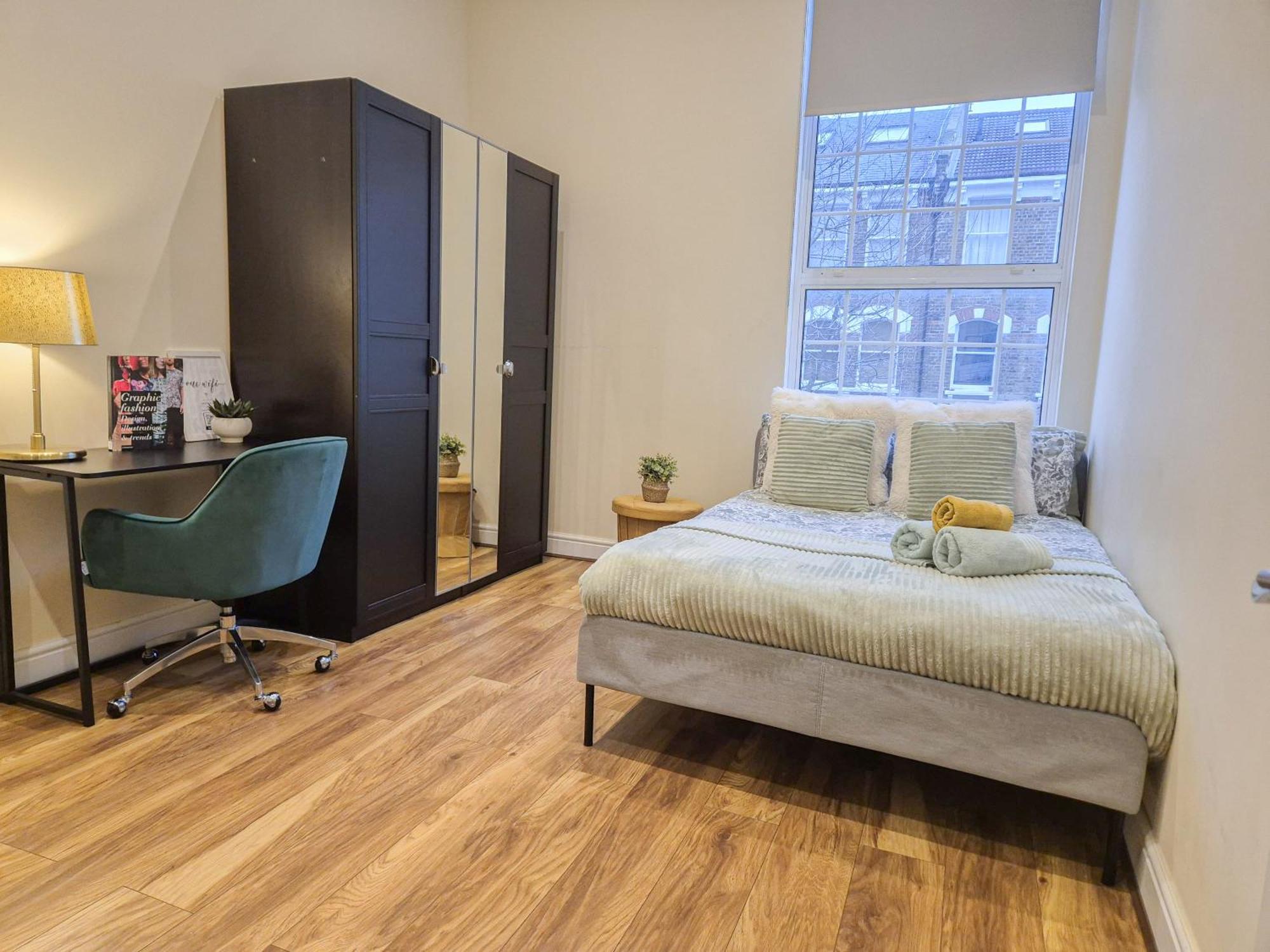 Apartamento Cozy 2-bedroom With Free Wi-fi In Shepherds Bush Near Westfield *