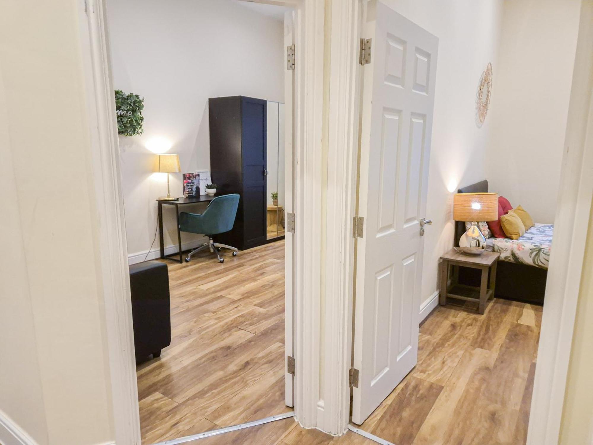 Apartamento Cozy 2-bedroom With Free Wi-fi In Shepherds Bush Near Westfield *