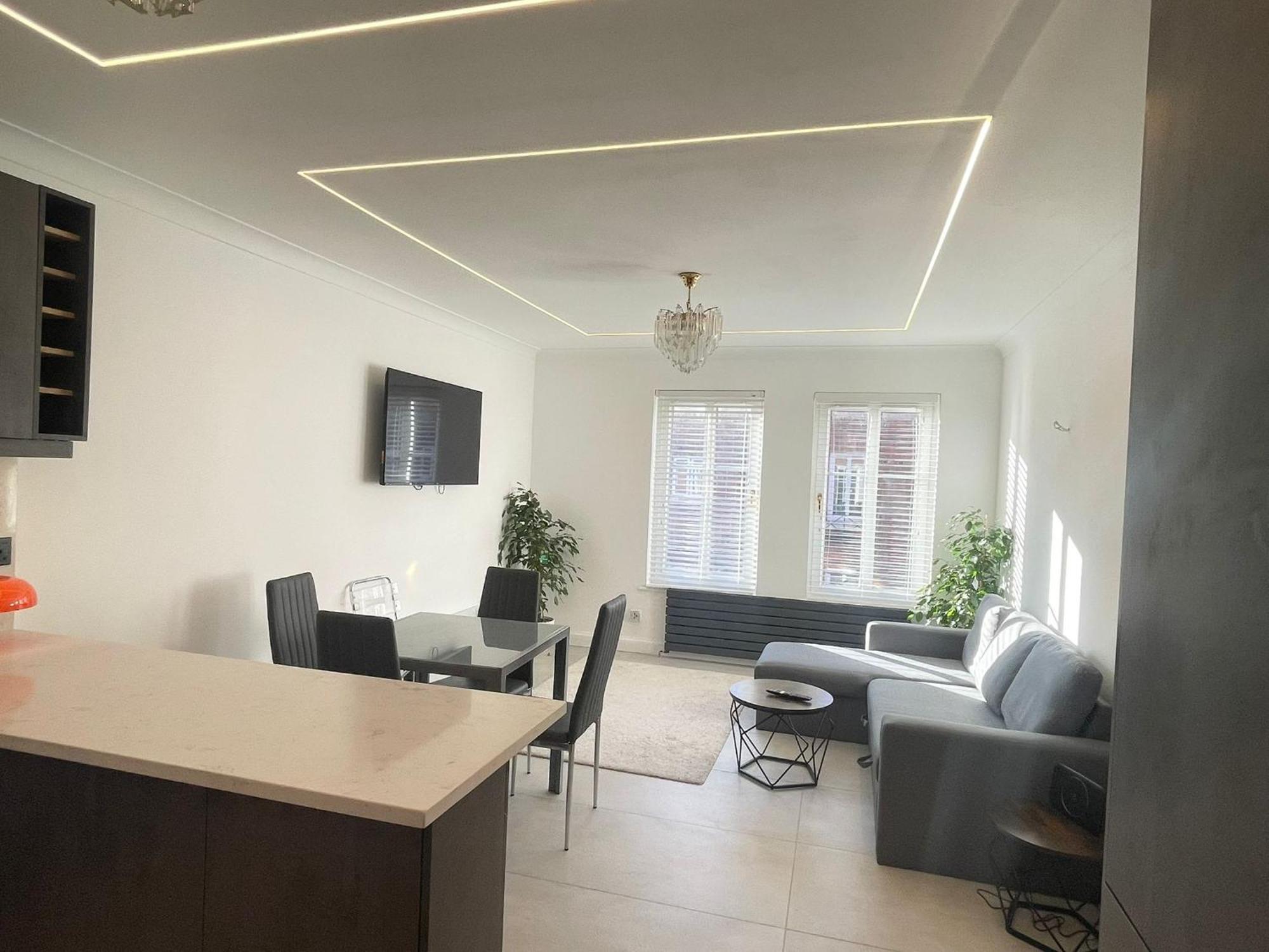 3 Bedroom Flat Marylebone Appartement *