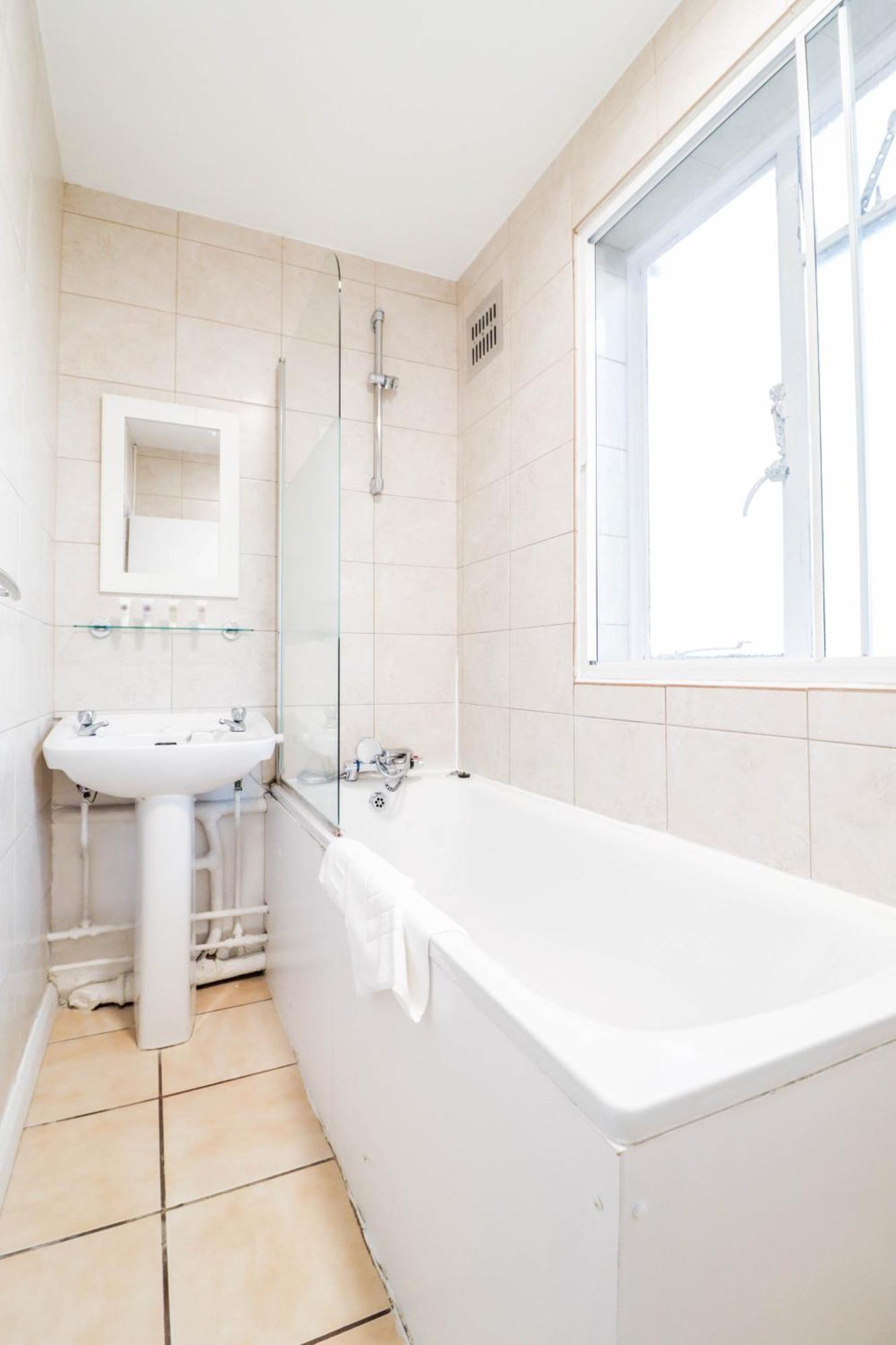 Stylish 3-bedroom Maisonette In Clapham Appartement Londres