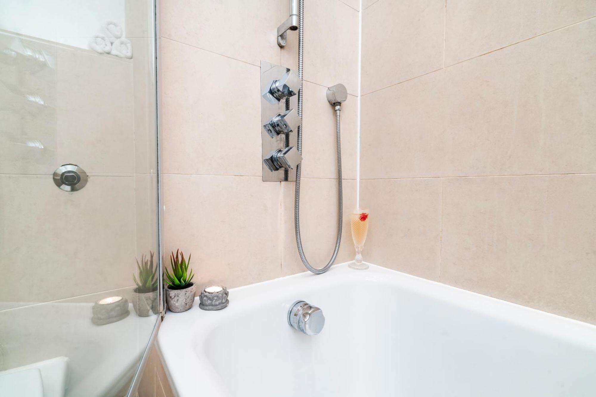 Appartement Charming Tooting Hideaway Garden, Resident Parking, Near Tooting Hospital *