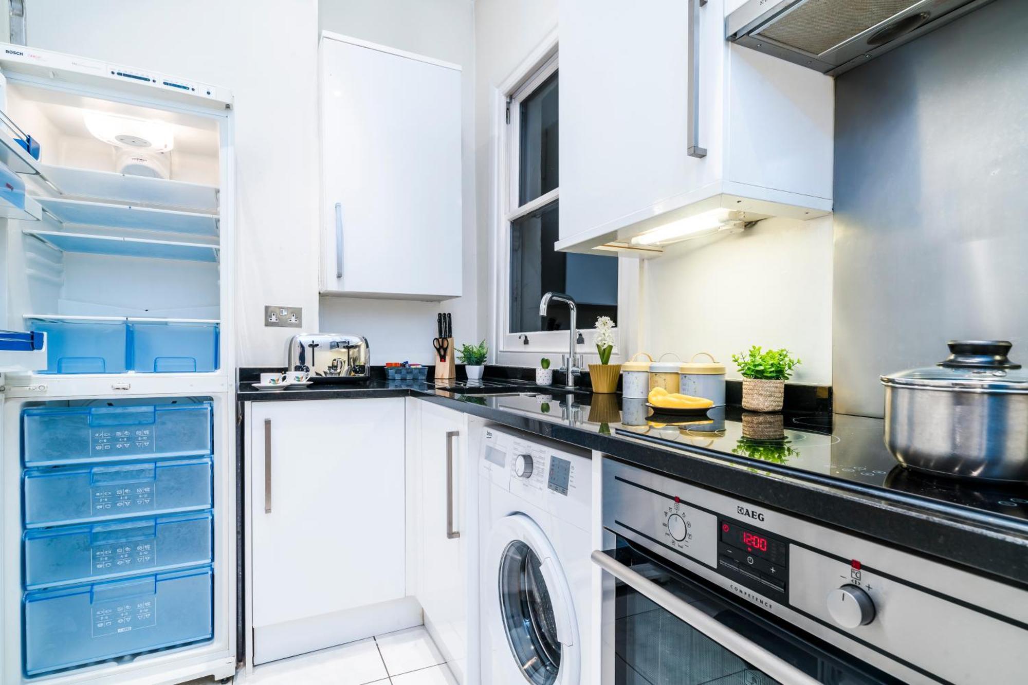 Appartement Charming Tooting Hideaway Garden, Resident Parking, Near Tooting Hospital Londres