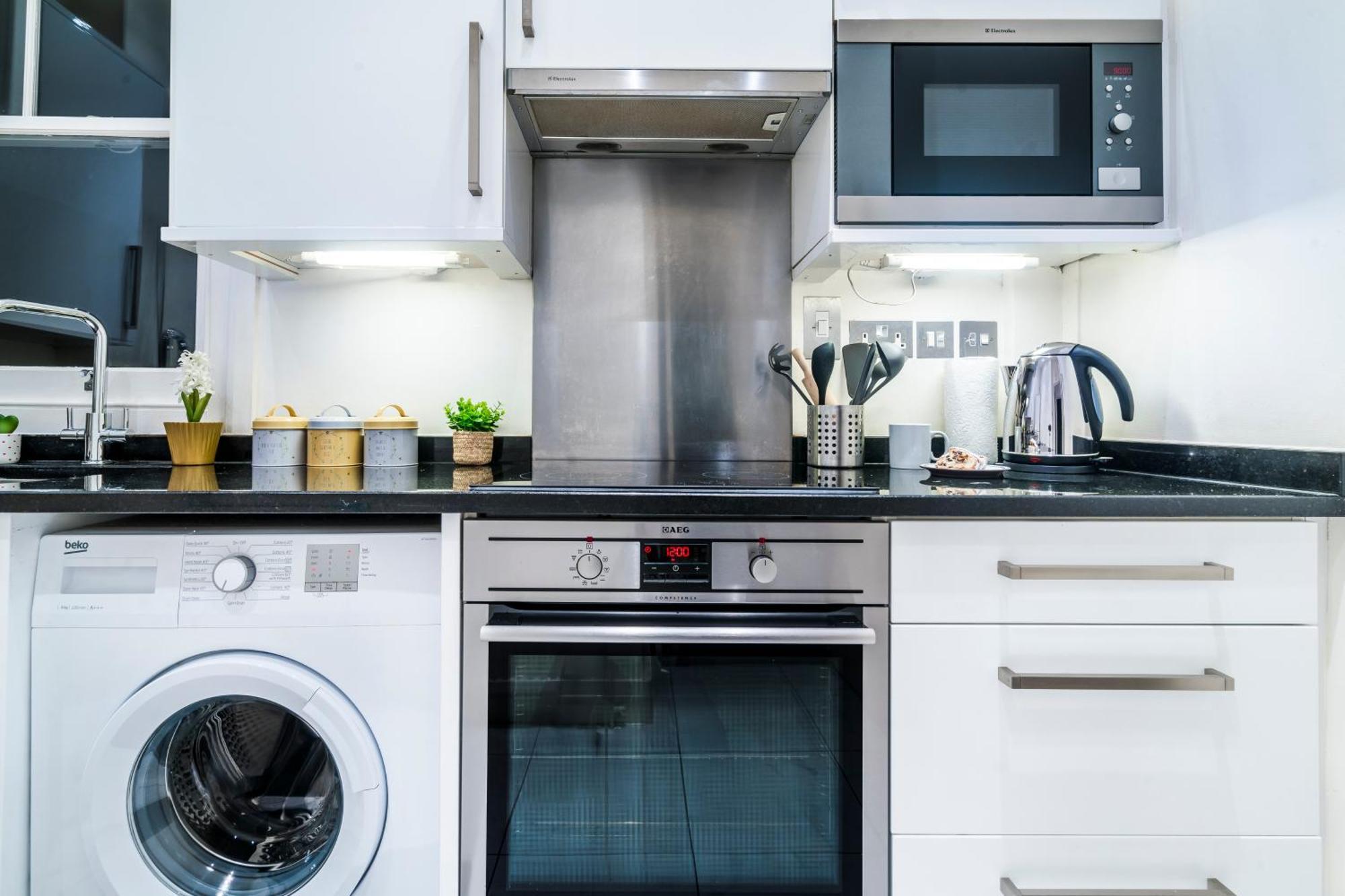 Charming Tooting Hideaway Garden, Resident Parking, Near Tooting Hospital Appartement