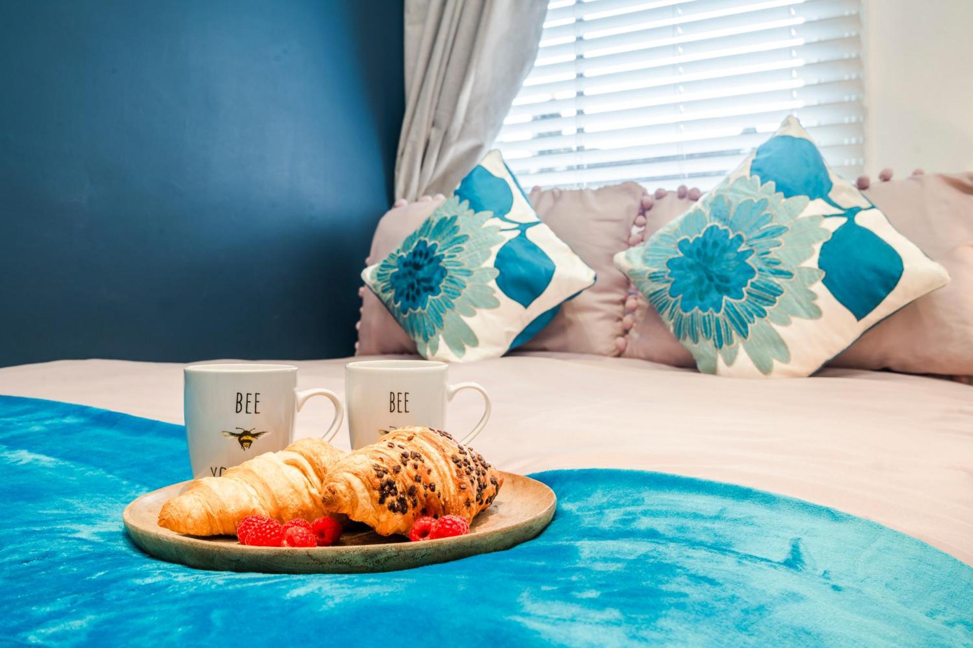 Charming Tooting Hideaway Garden, Resident Parking, Near Tooting Hospital Apartamento Londres