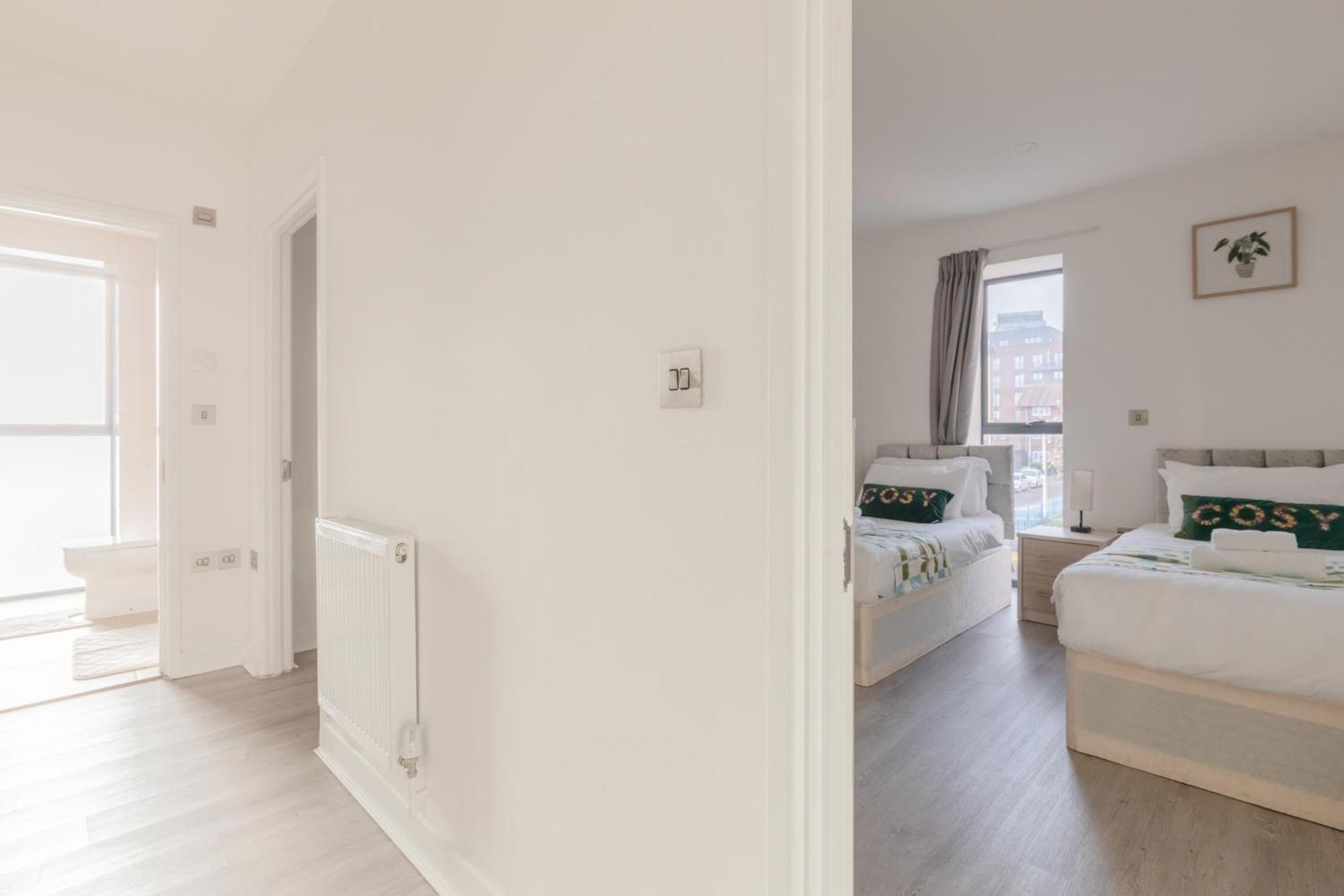 Spacious 3bd Flat Near Airport * Londres