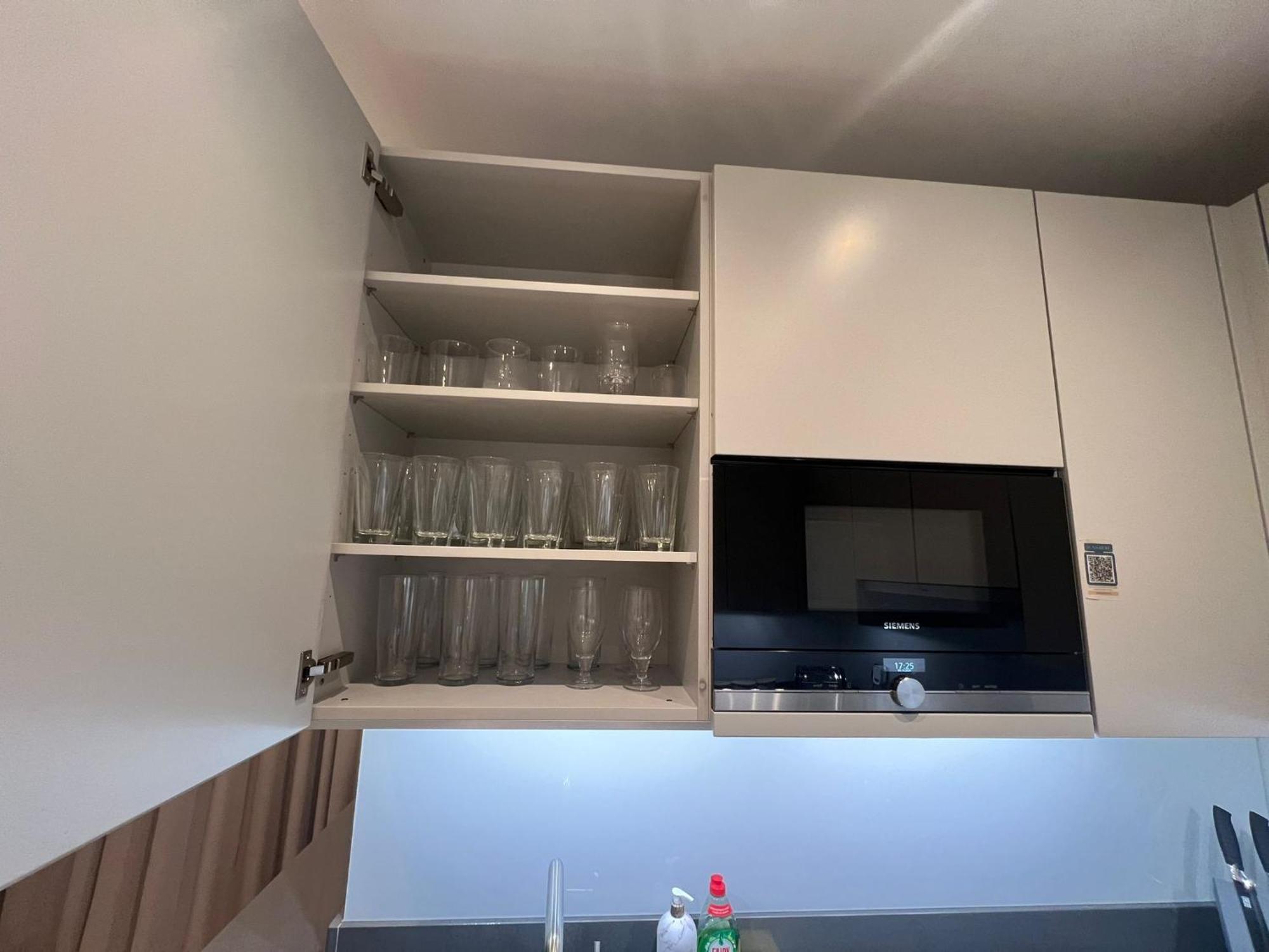 Luxurious 3-bedroom & 3 Bathroom Flat With Indoor Fireplace And Patio In Mayfair Appartement *